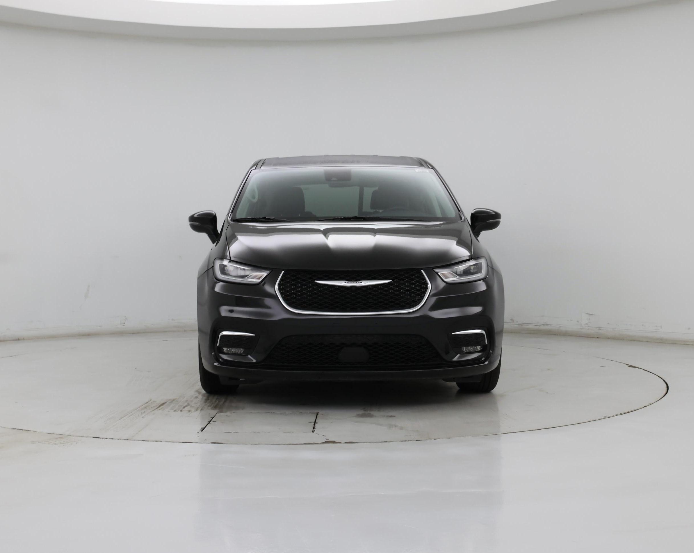 Thumbnail: 2023 Chrysler Pacifica - 5