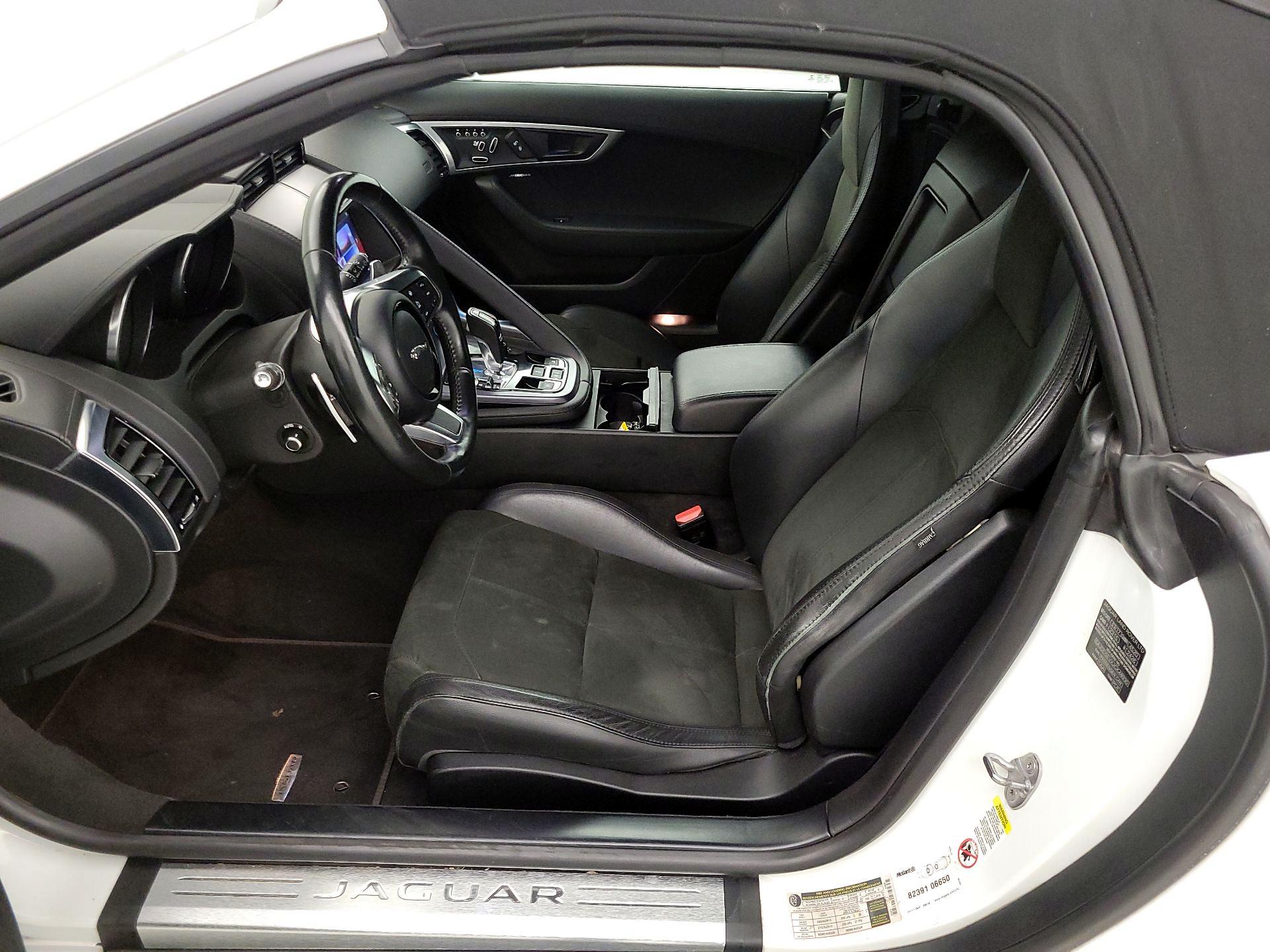 Thumbnail: 2018 Jaguar F-Type - 11