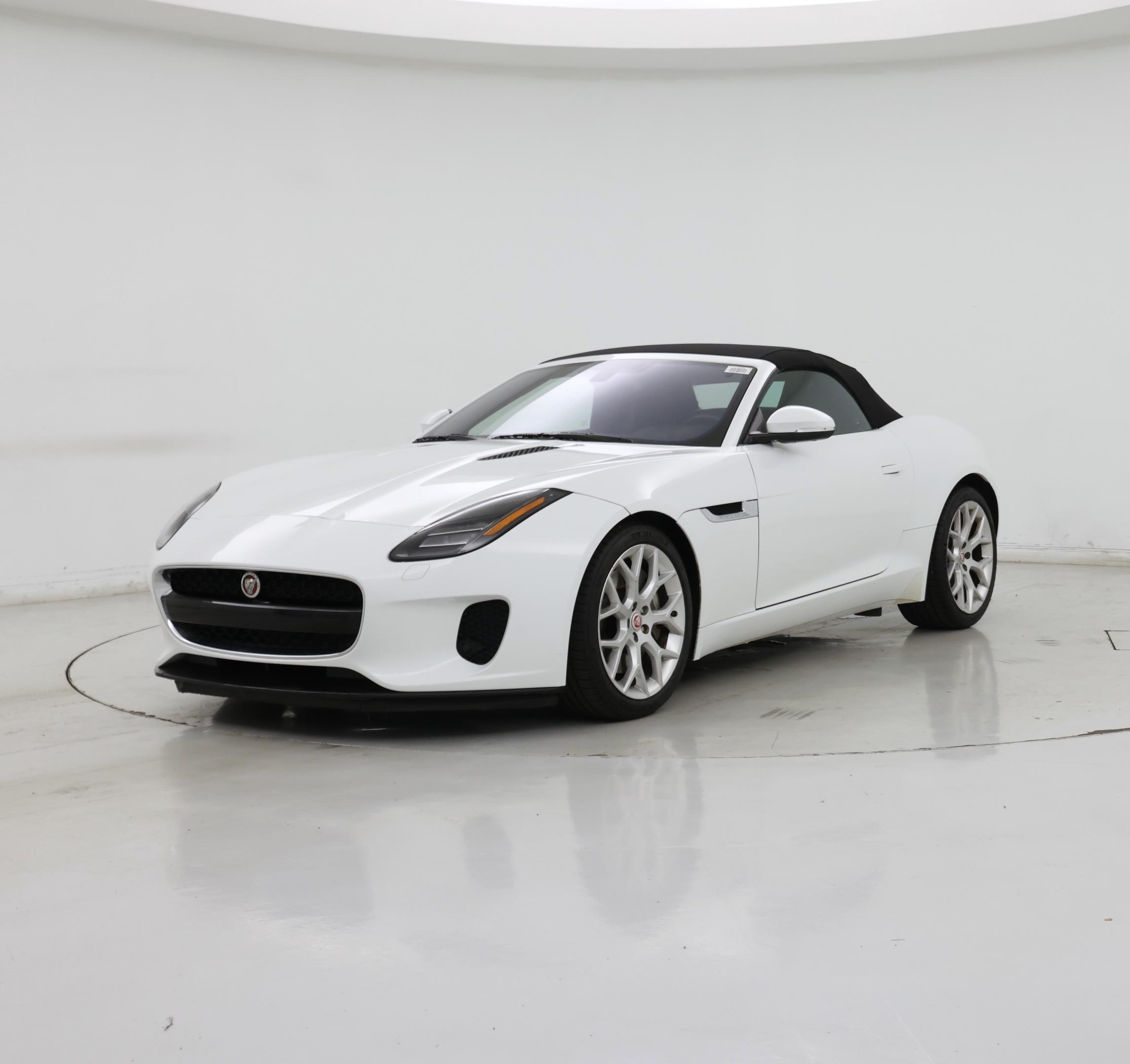 Thumbnail: 2018 Jaguar F-Type - 4