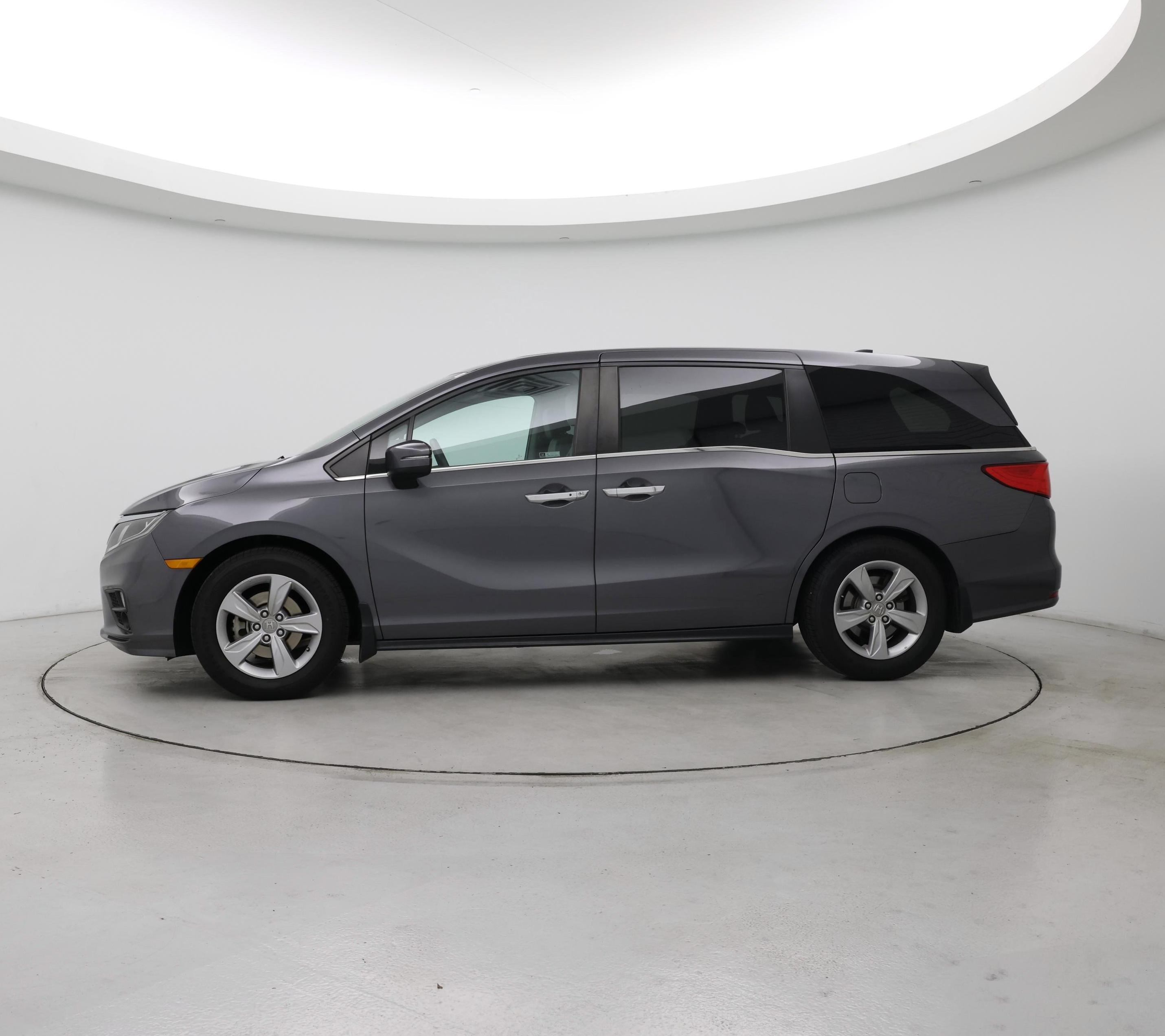 Thumbnail: 2019 Honda Odyssey - 3