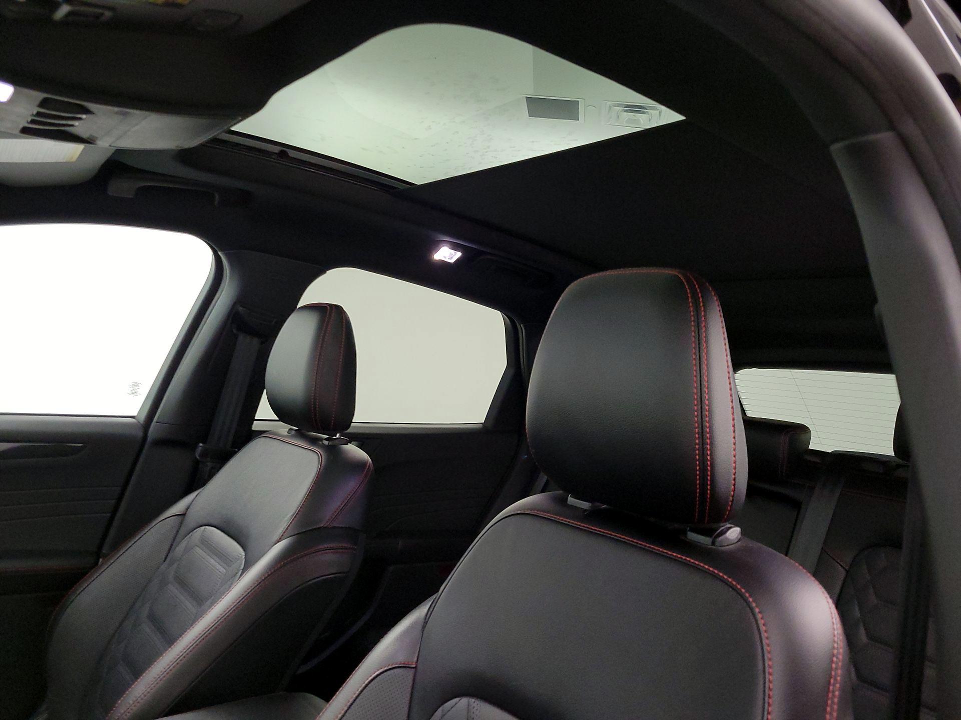 Thumbnail: 2023 Ford Escape - 20