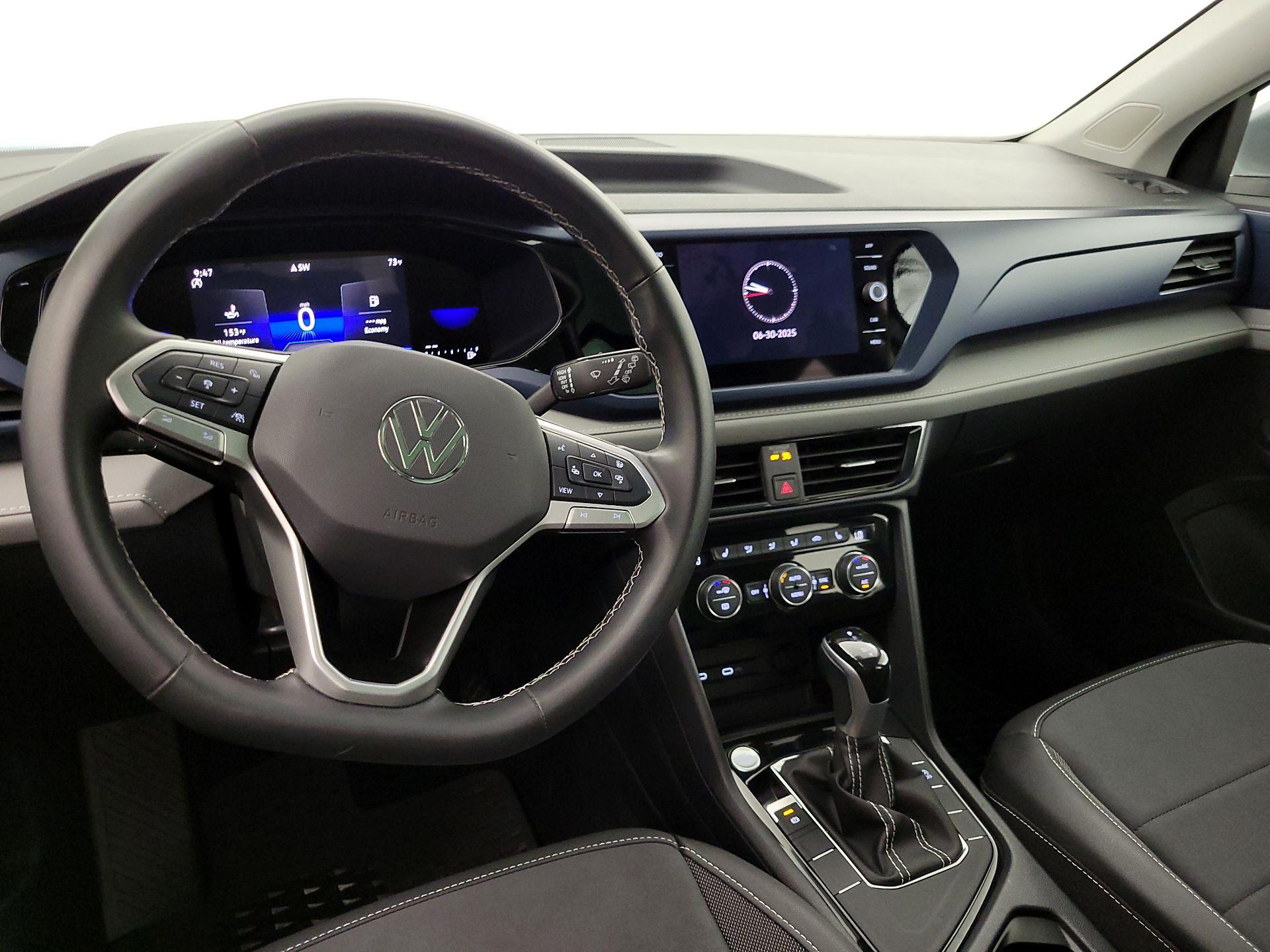 Thumbnail: 2024 Volkswagen Taos - 9