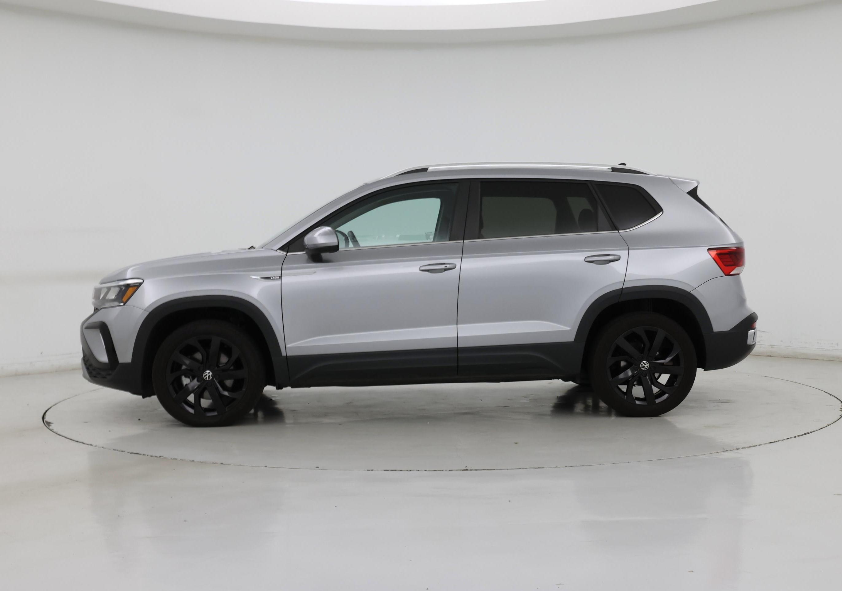 Thumbnail: 2024 Volkswagen Taos - 3