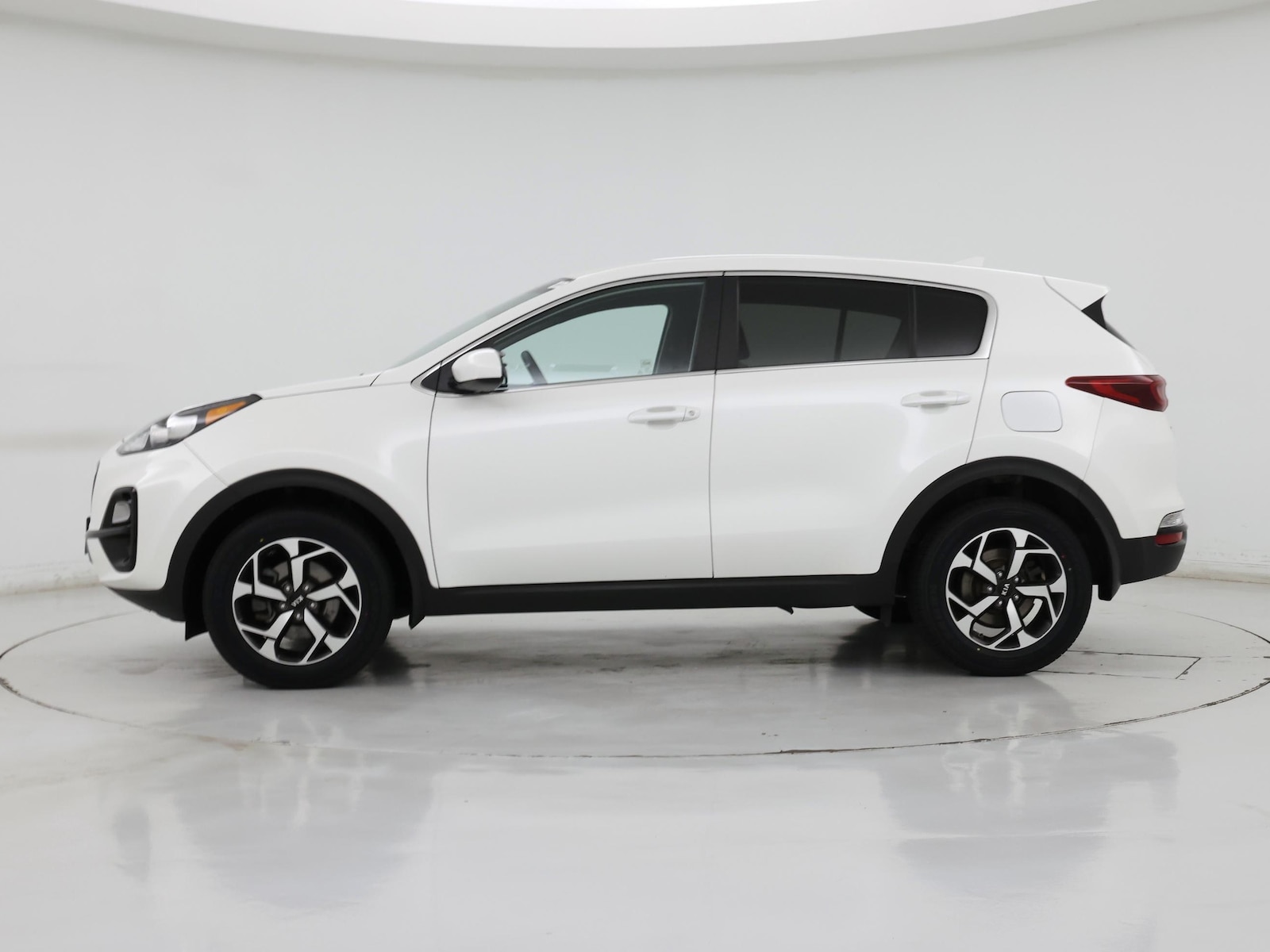 Image 4 of 2022 Kia Sportage LX