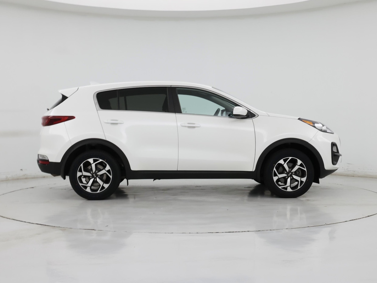 Image 8 of 2022 Kia Sportage LX