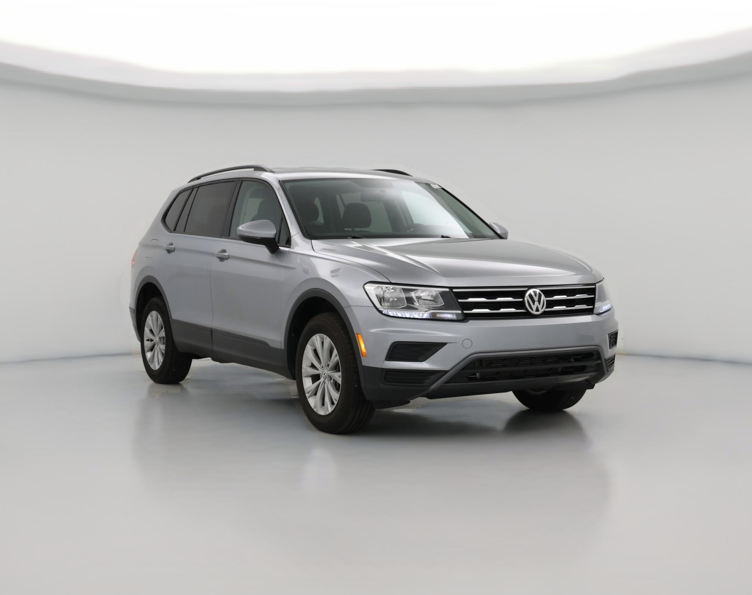 Thumbnail: 2020 Volkswagen Tiguan - 1