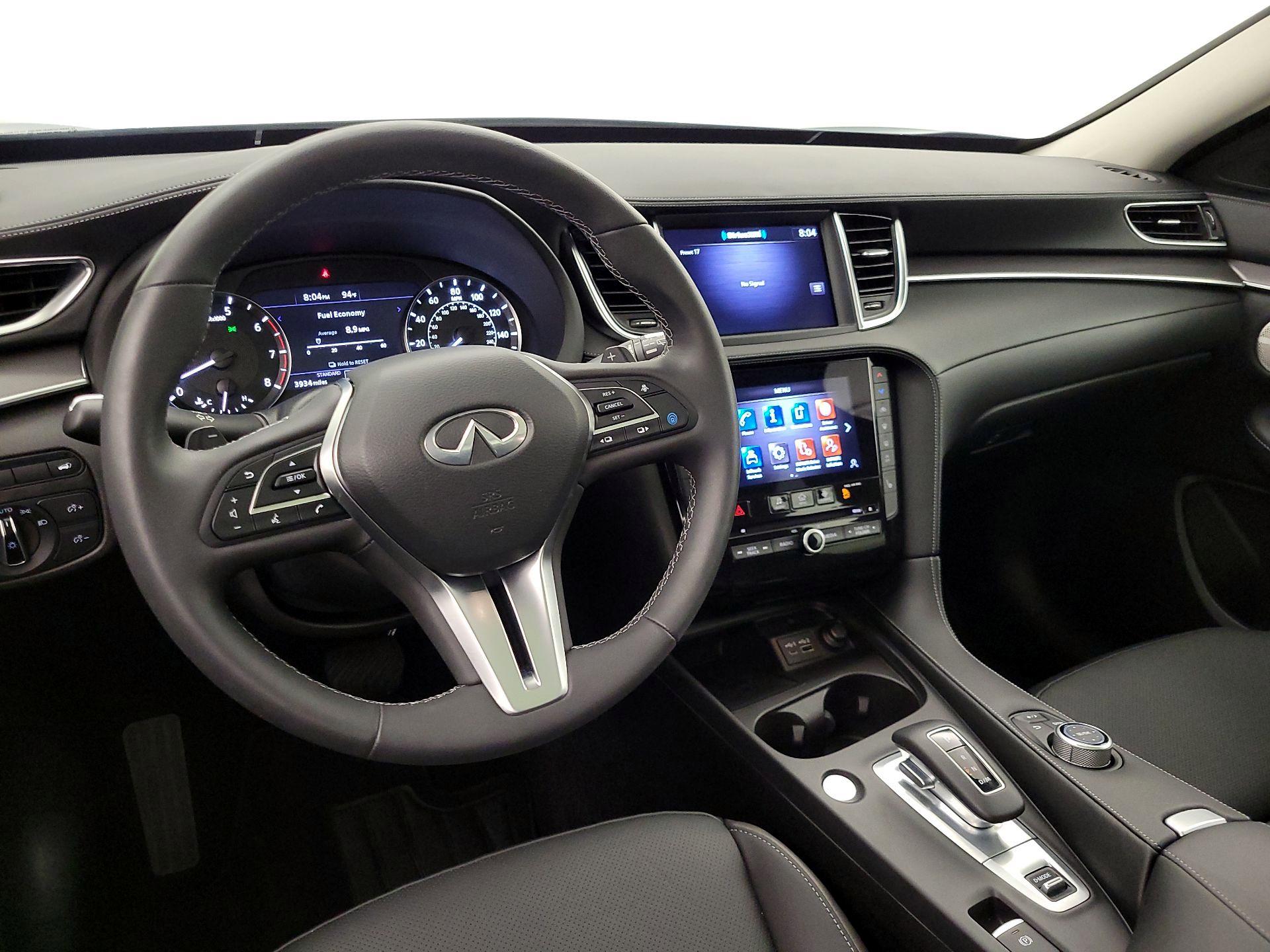 Thumbnail: 2023 INFINITI QX50 - 9