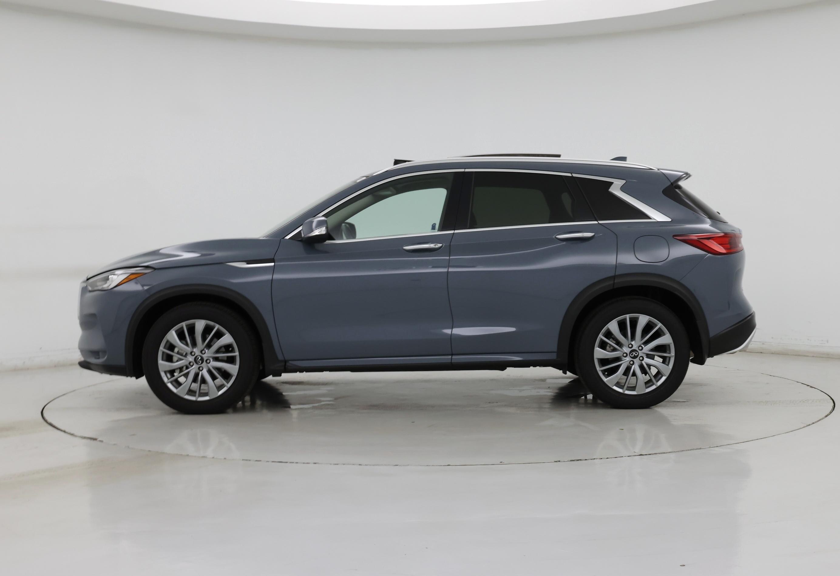 Thumbnail: 2023 INFINITI QX50 - 3