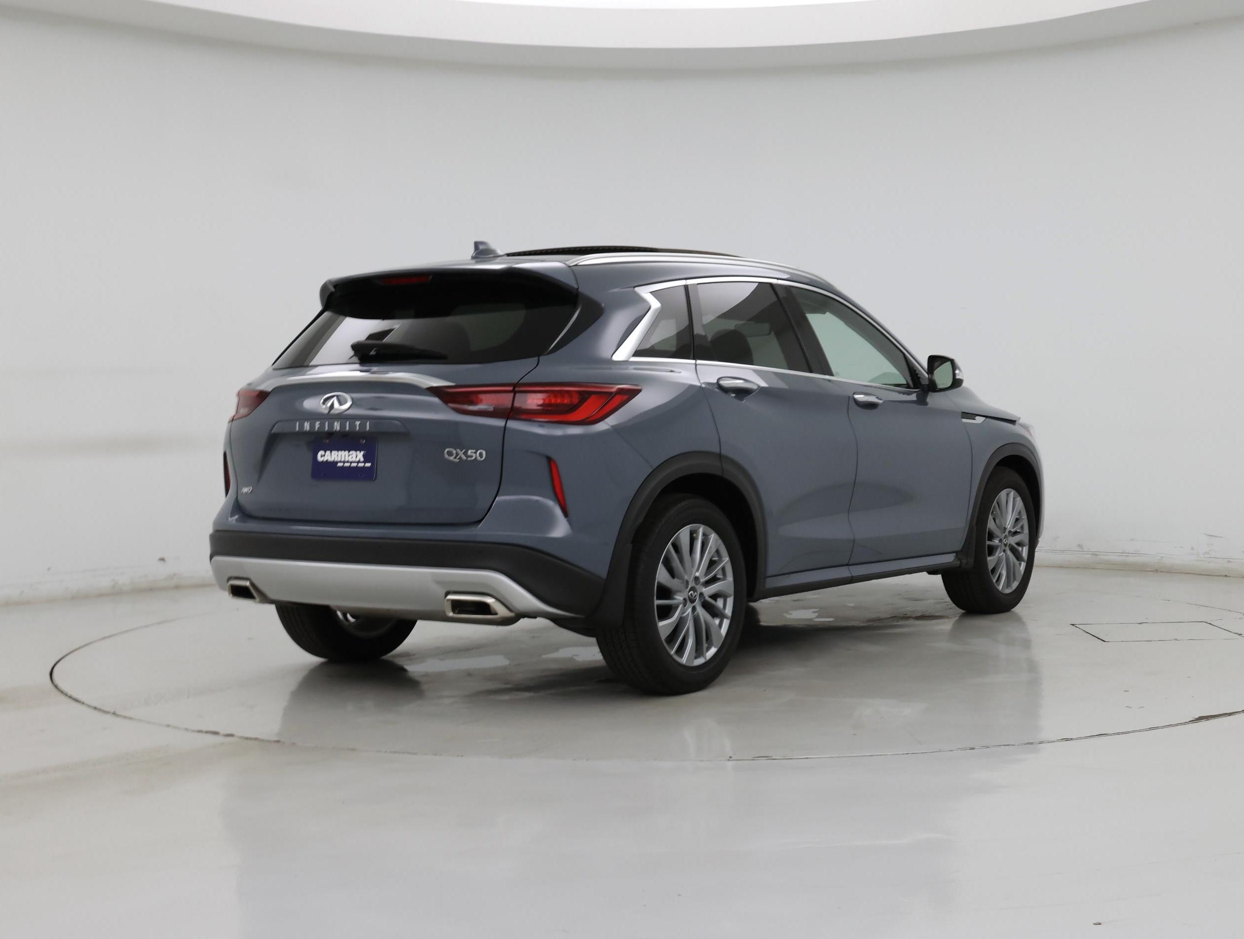 Thumbnail: 2023 INFINITI QX50 - 8