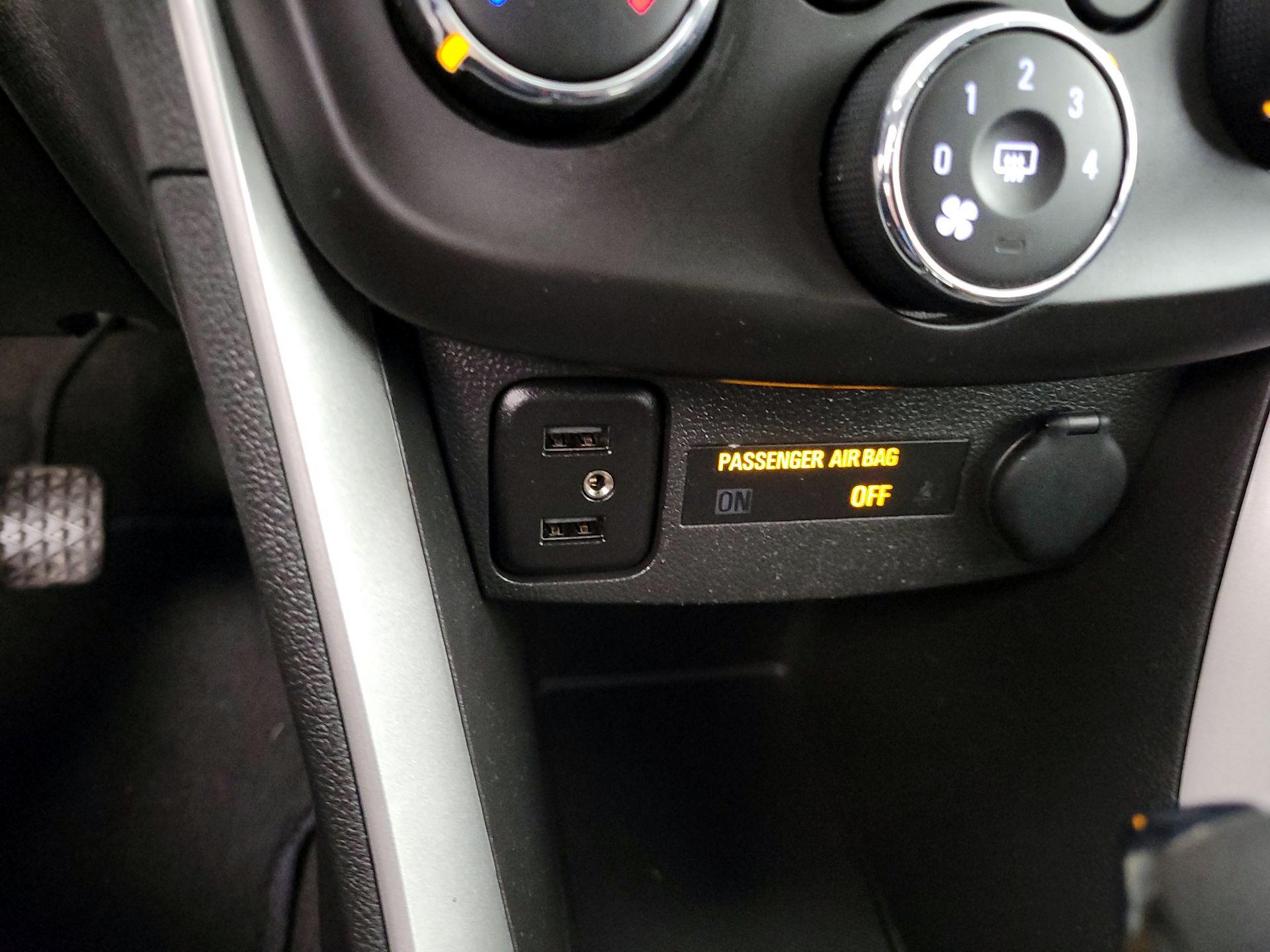 Thumbnail: 2020 Chevrolet Trax - 18