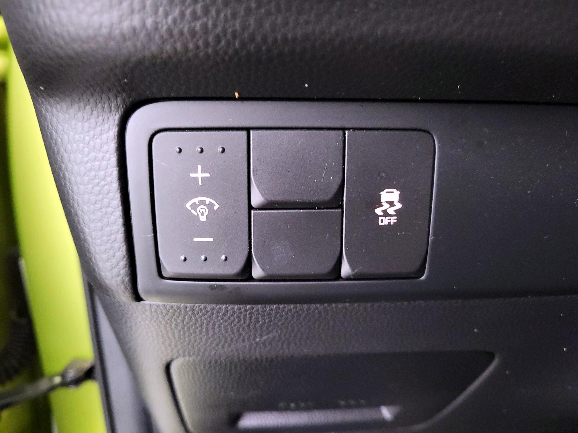 Thumbnail: 2019 Kia Soul - 13