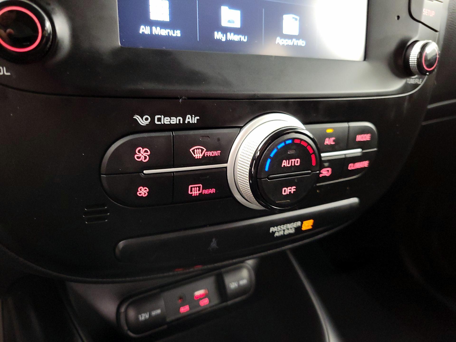 Thumbnail: 2019 Kia Soul - 16