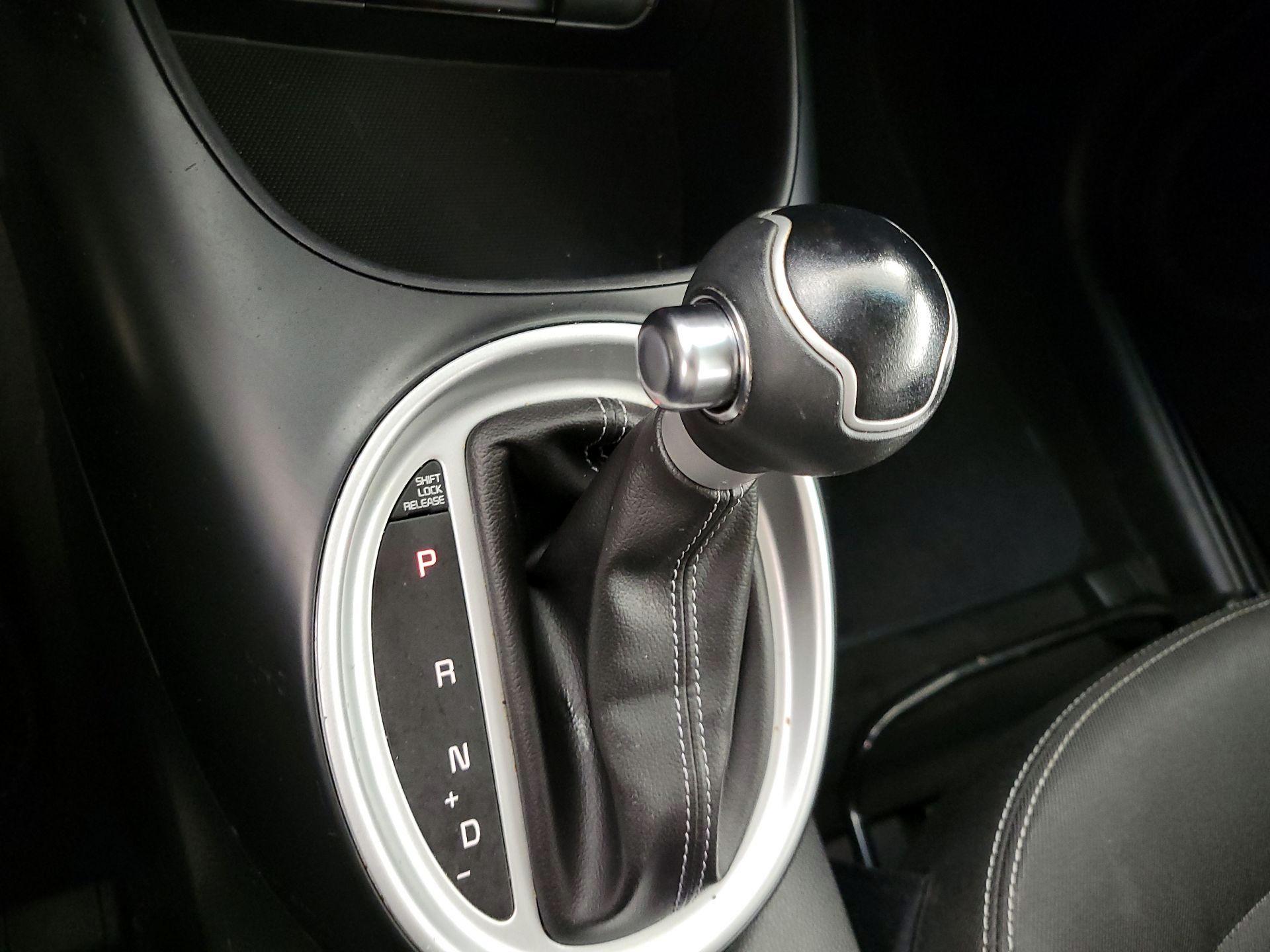 Thumbnail: 2019 Kia Soul - 17