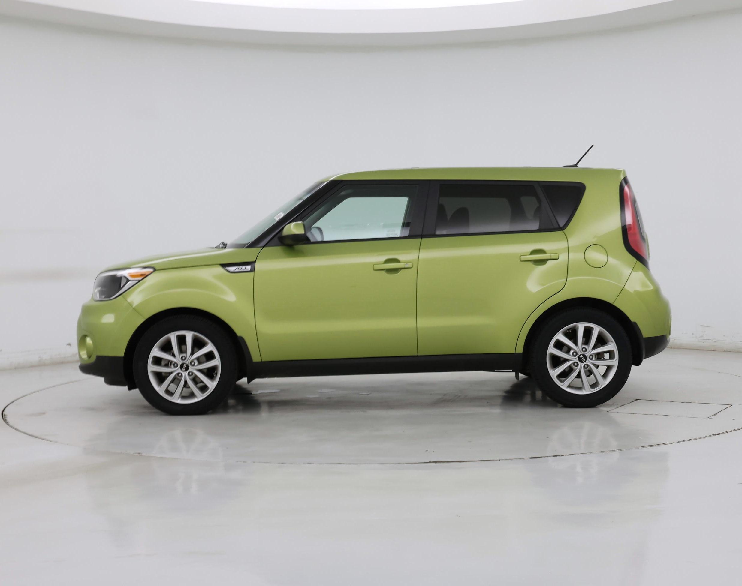 Thumbnail: 2019 Kia Soul - 3