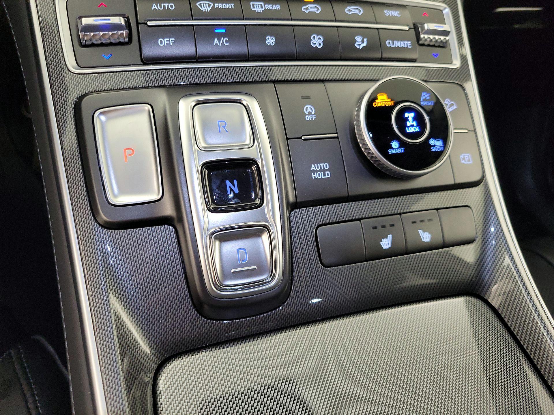 Thumbnail: 2022 Hyundai Santa Fe - 18