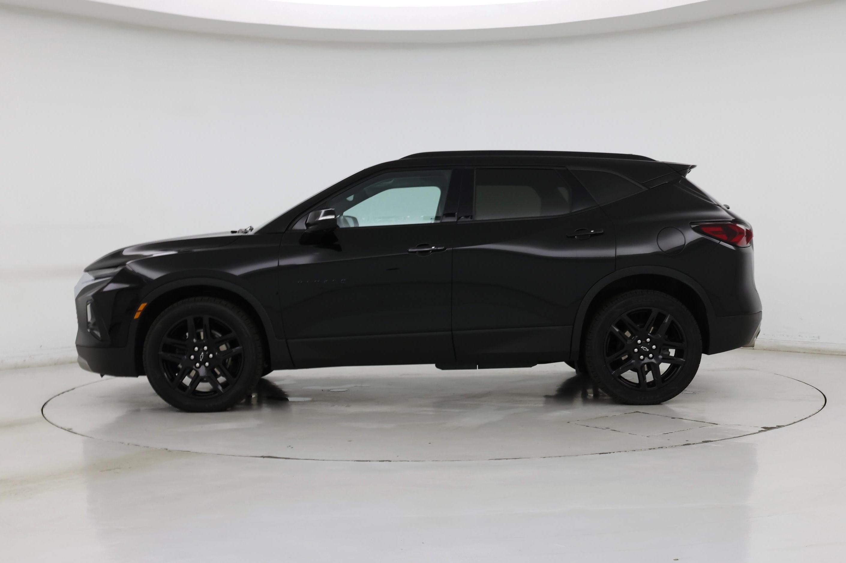 Thumbnail: 2022 Chevrolet Blazer - 3
