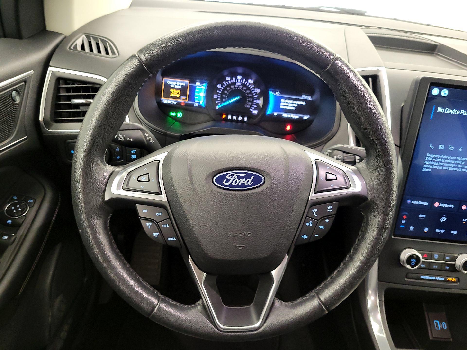 Thumbnail: 2022 Ford Edge - 10