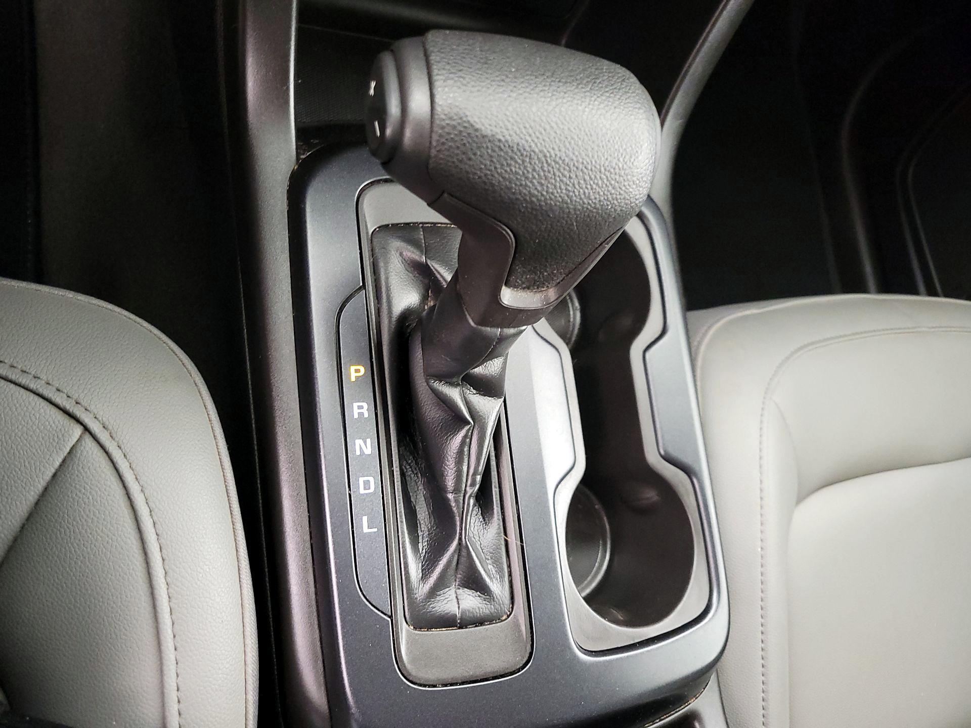 Thumbnail: 2019 Chevrolet Colorado - 17