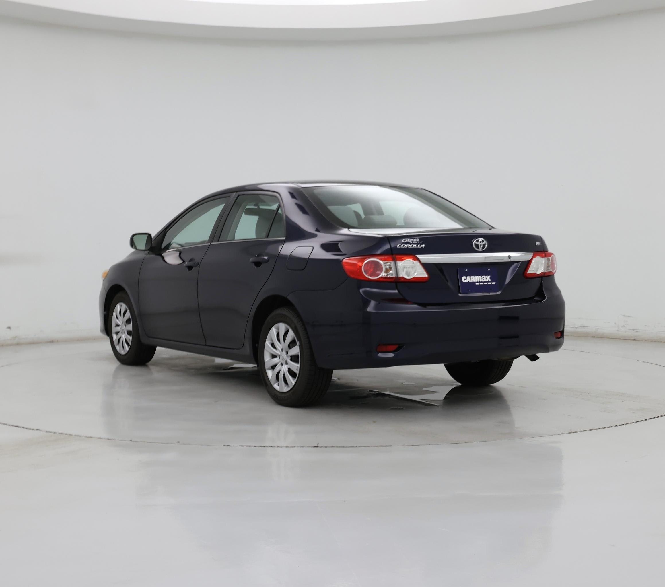 Thumbnail: 2013 Toyota Corolla - 2