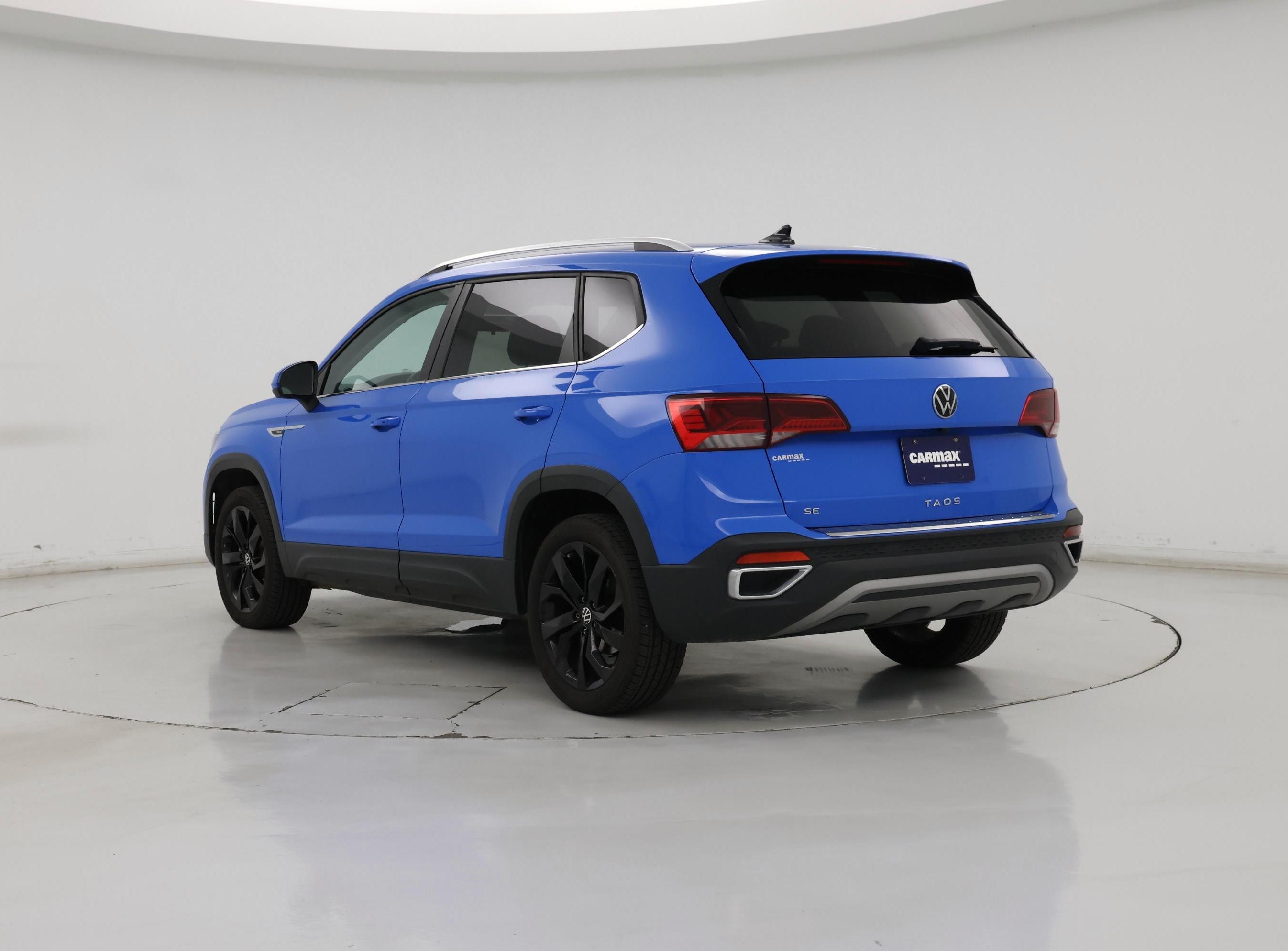 Thumbnail: 2022 Volkswagen Taos - 2