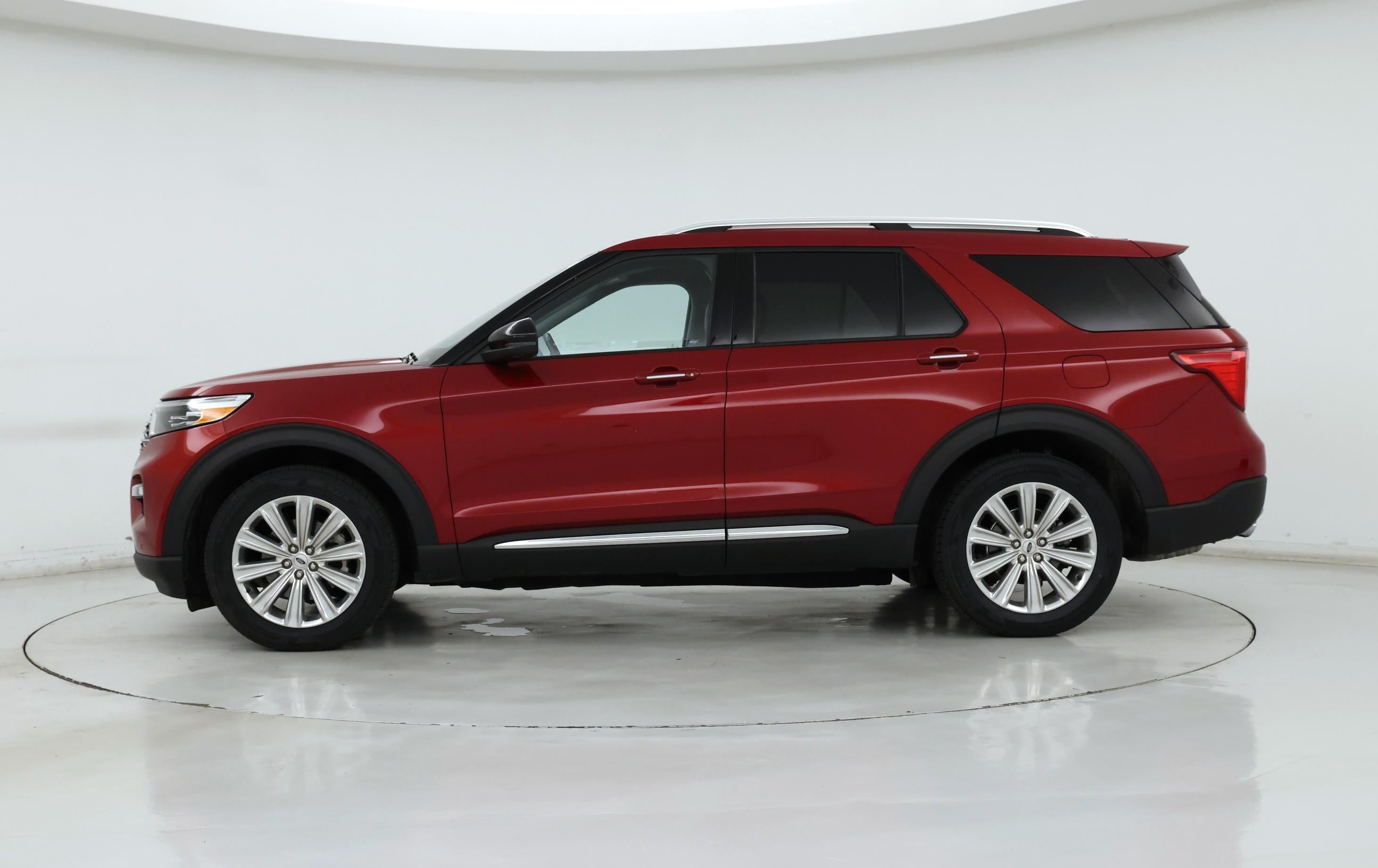 Thumbnail: 2021 Ford Explorer - 3