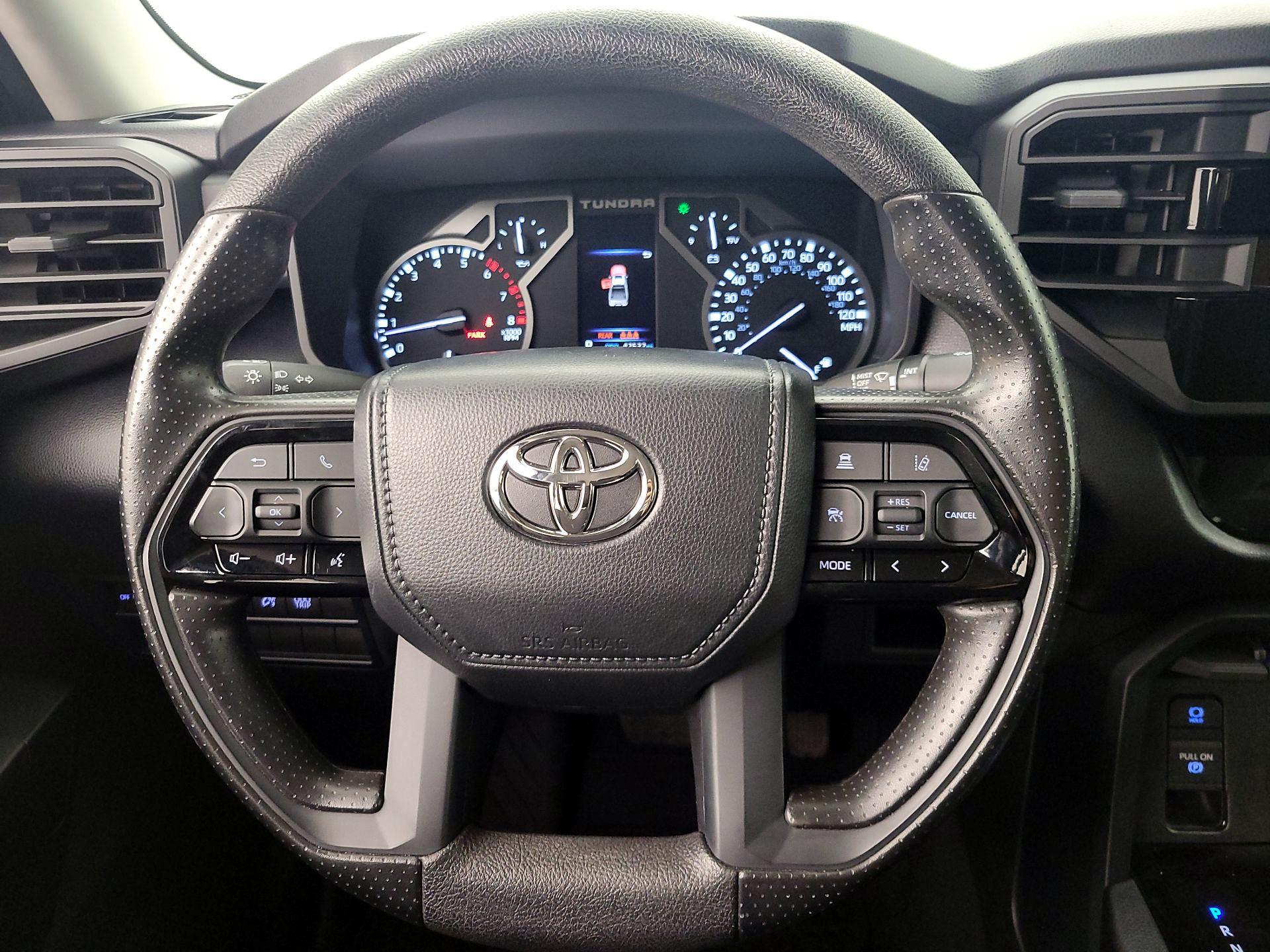 Thumbnail: 2023 Toyota Tundra - 10