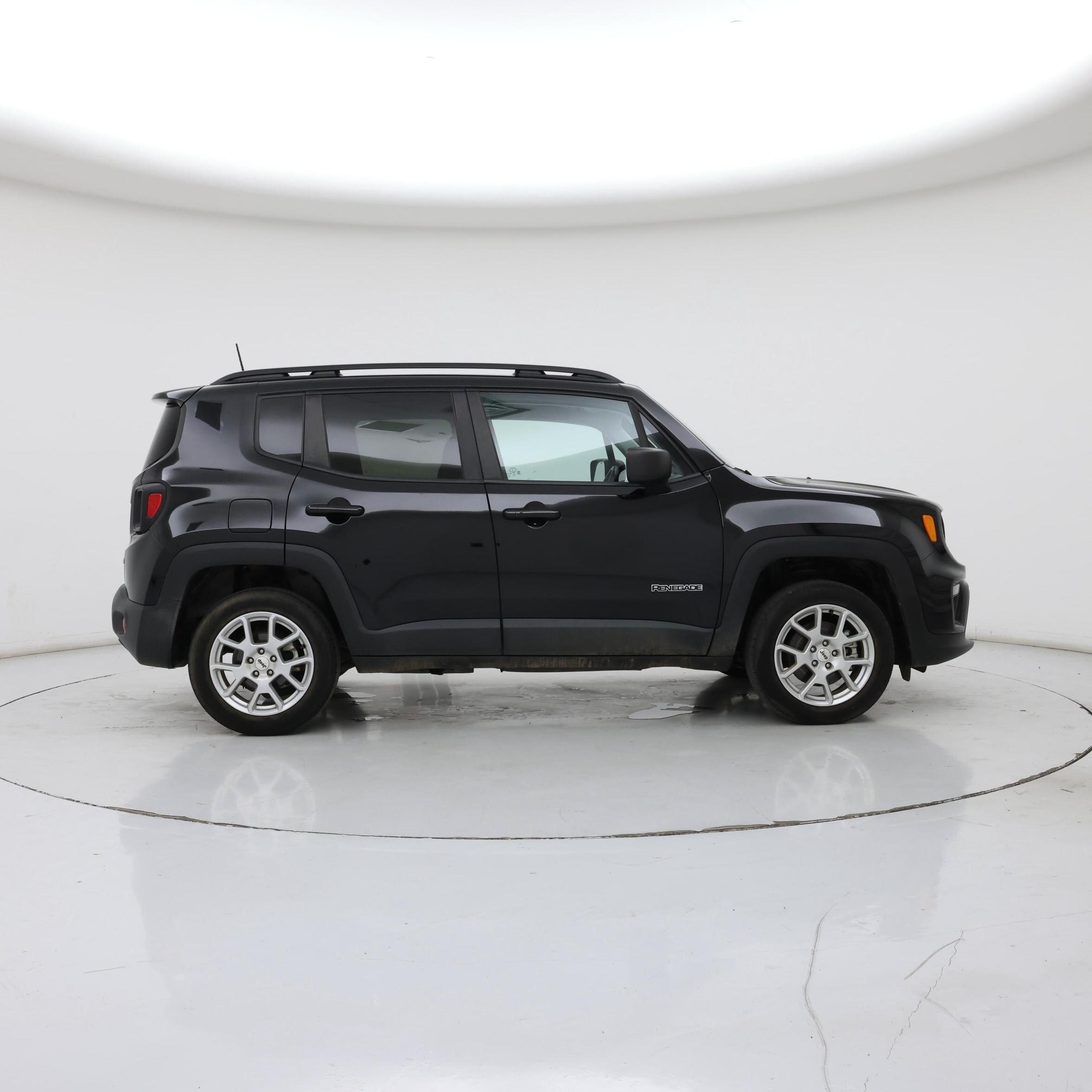 Thumbnail: 2022 Jeep Renegade - 7