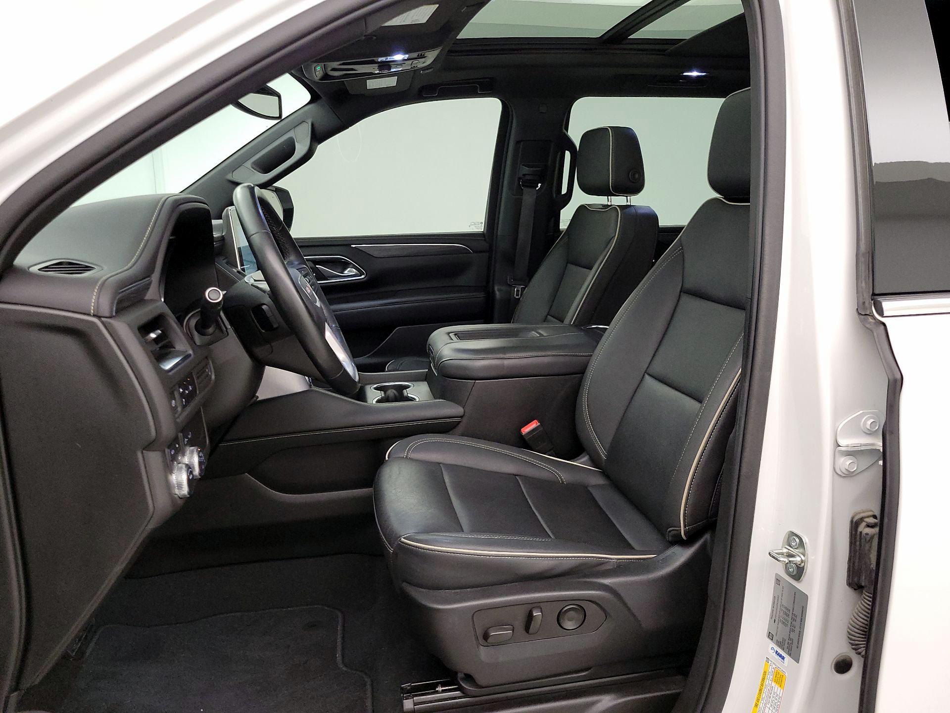 Thumbnail: 2023 GMC Yukon XL - 11
