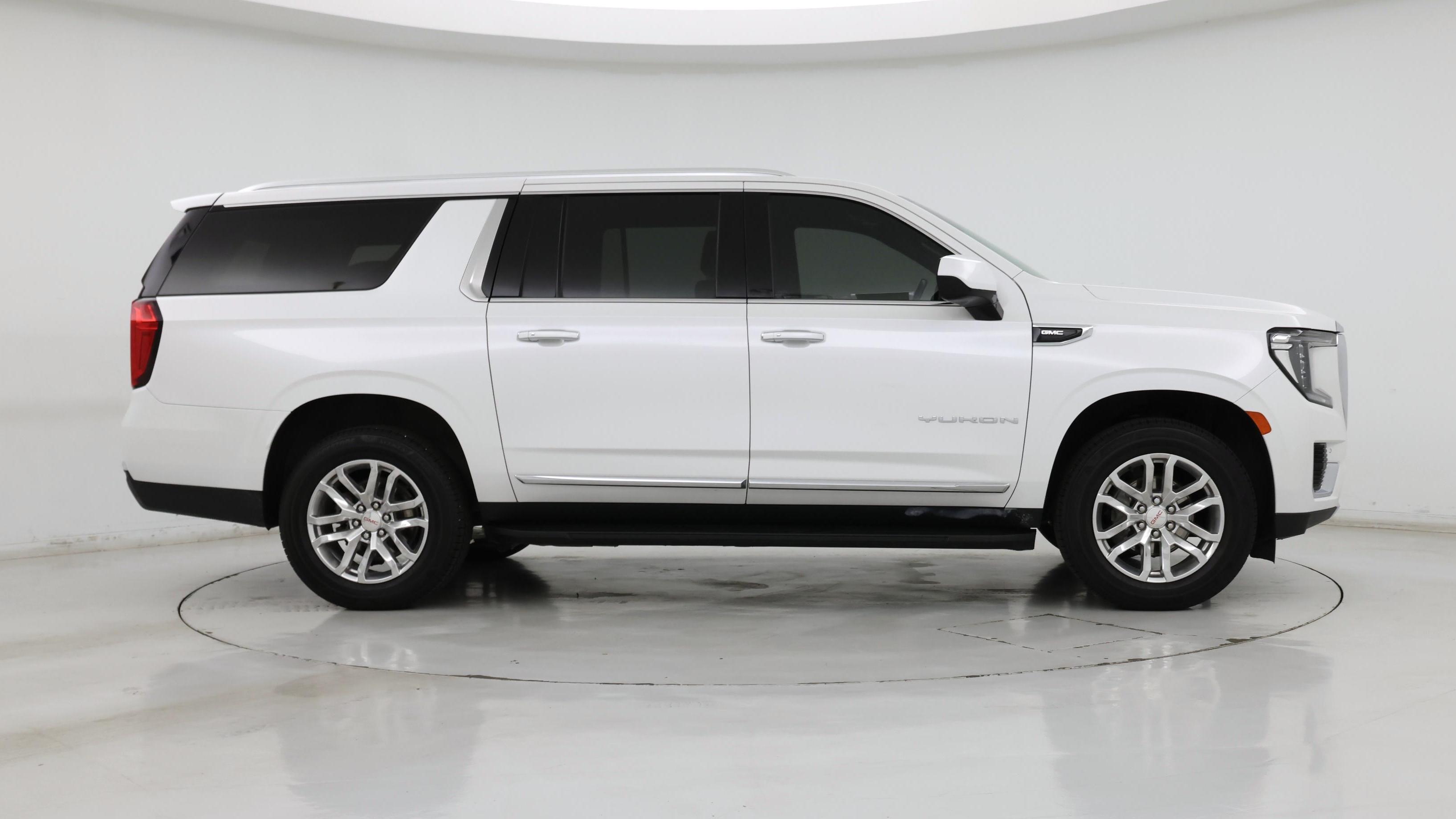 Thumbnail: 2023 GMC Yukon XL - 7