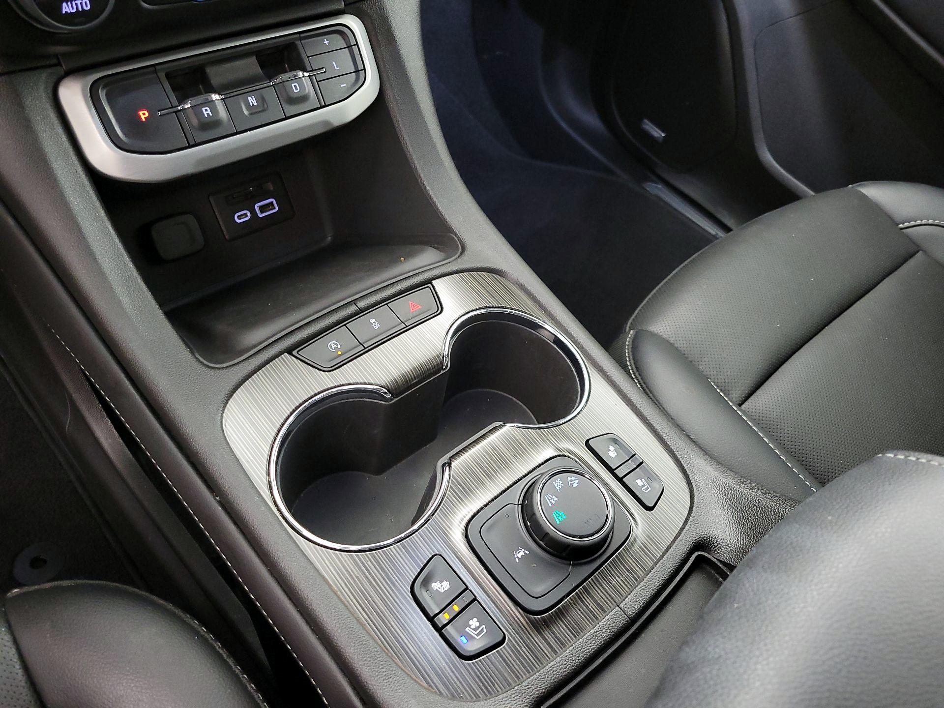 Thumbnail: 2023 GMC Acadia - 18
