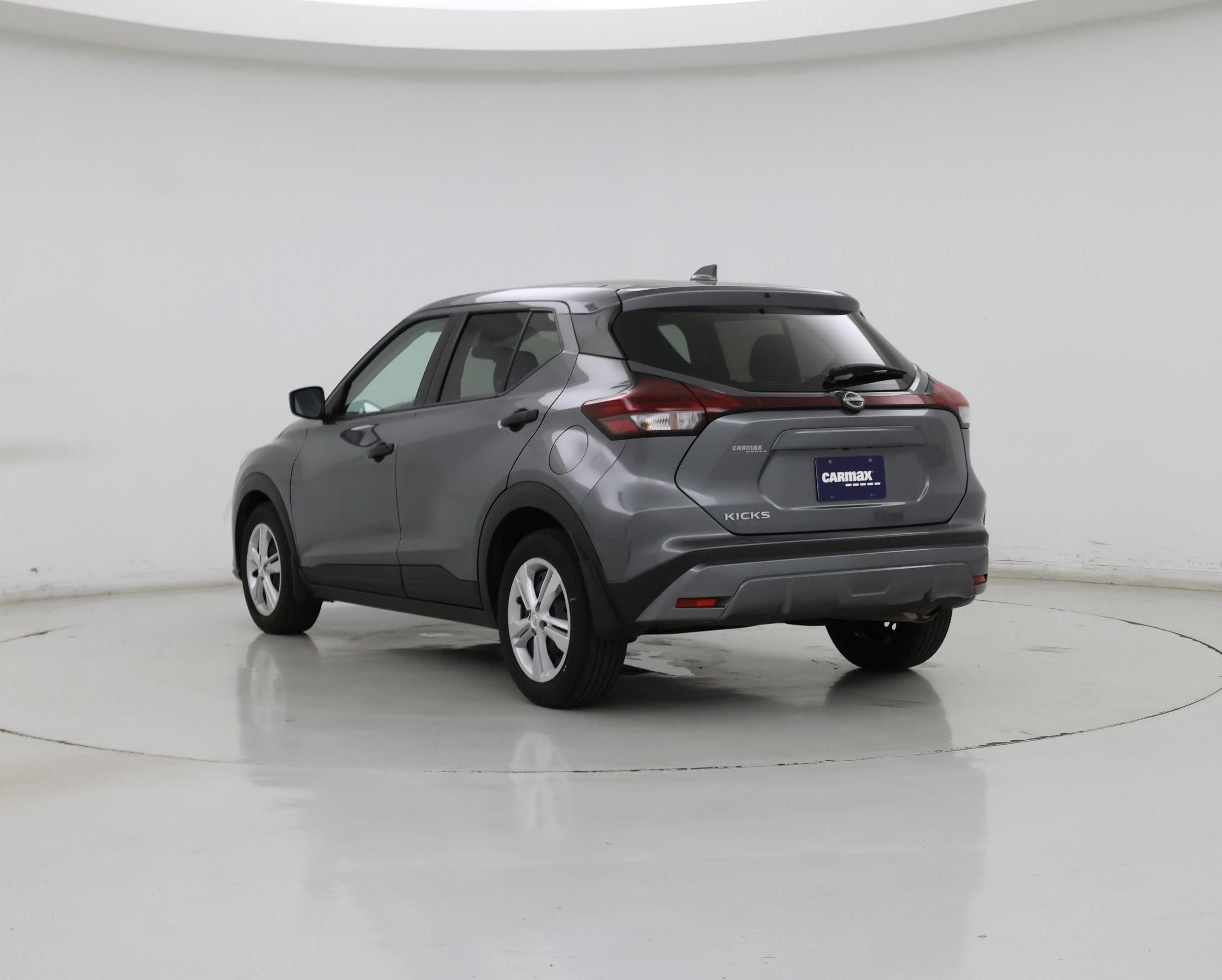 Thumbnail: 2023 Nissan Kicks - 2