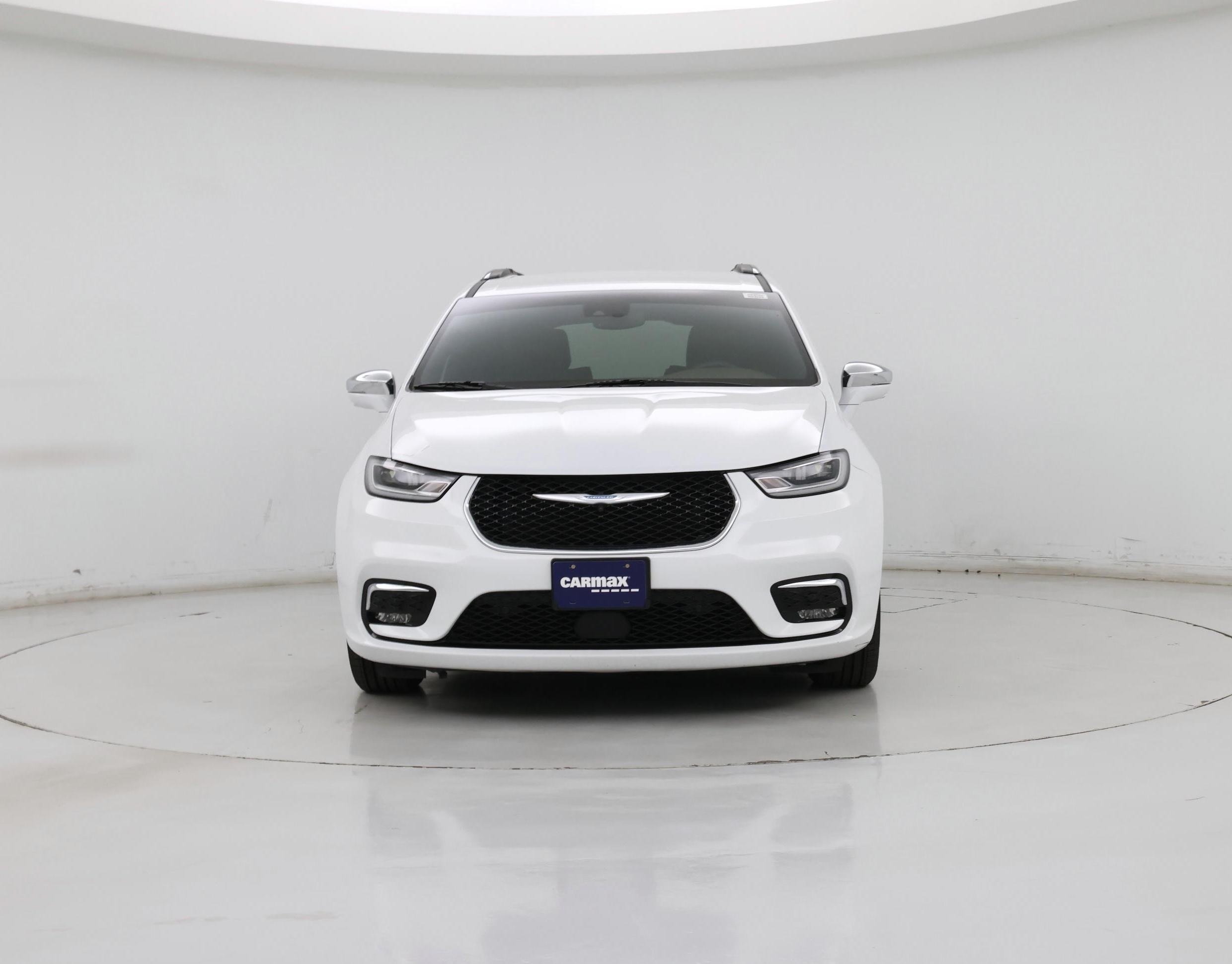 Thumbnail: 2021 Chrysler Pacifica - 5