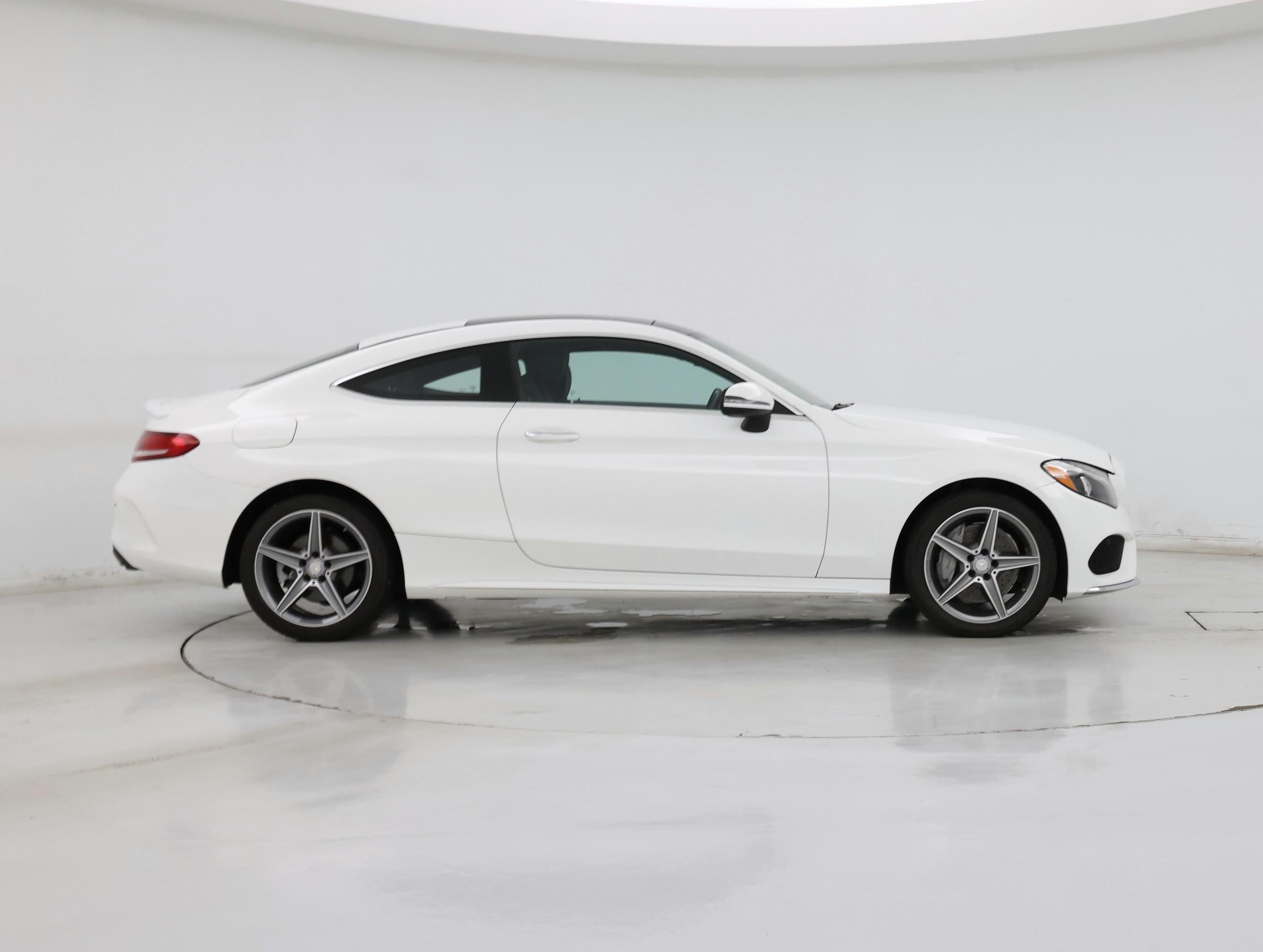 Thumbnail: 2017 Mercedes-Benz C-Class - 7