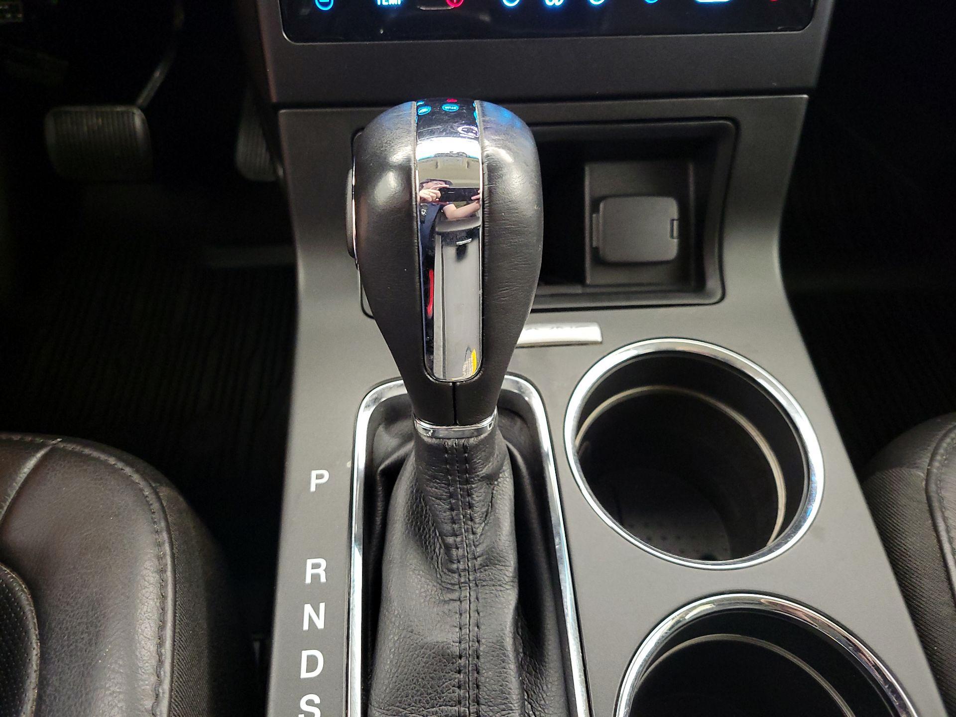 Thumbnail: 2019 Ford Flex - 18