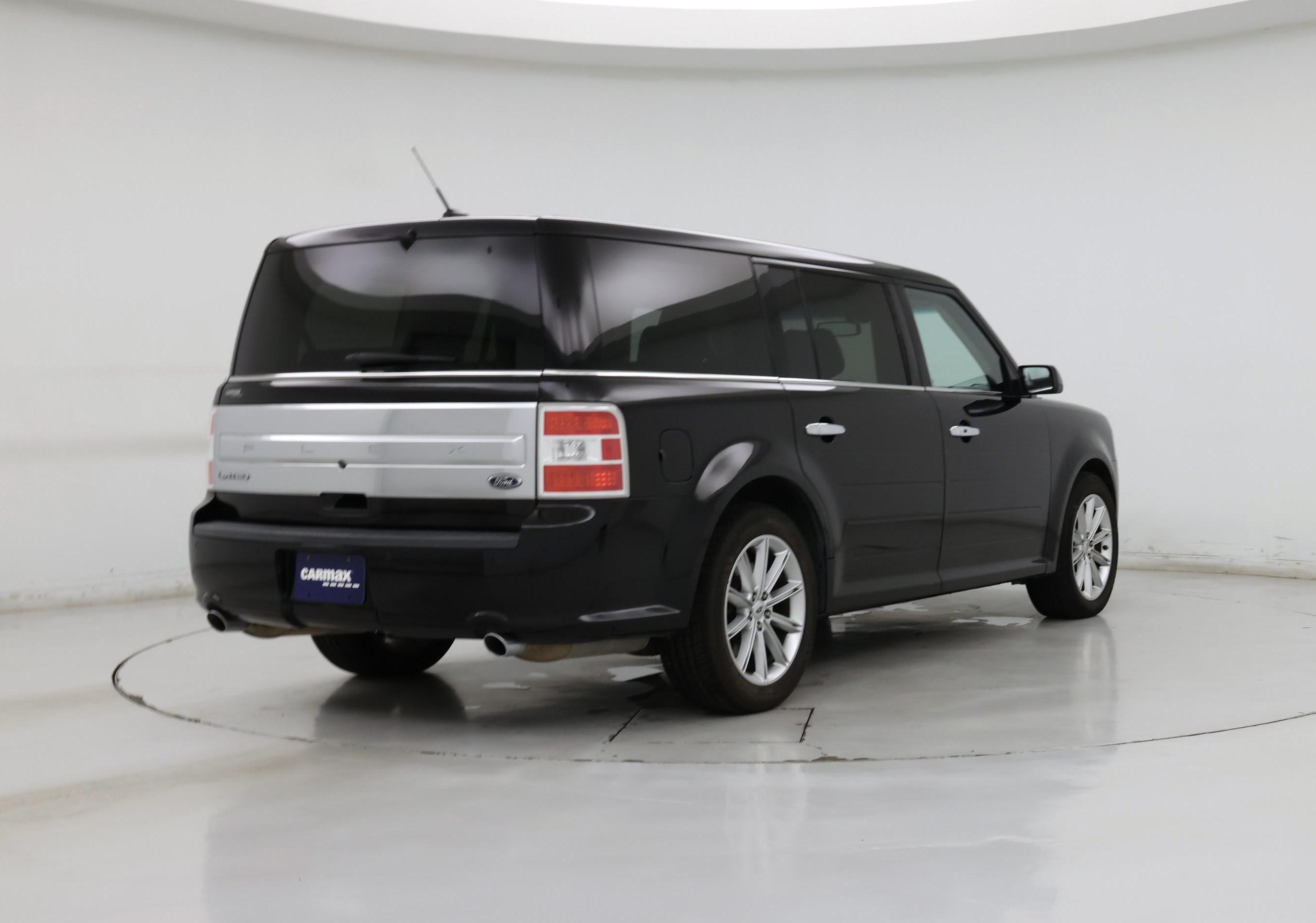 Thumbnail: 2019 Ford Flex - 8