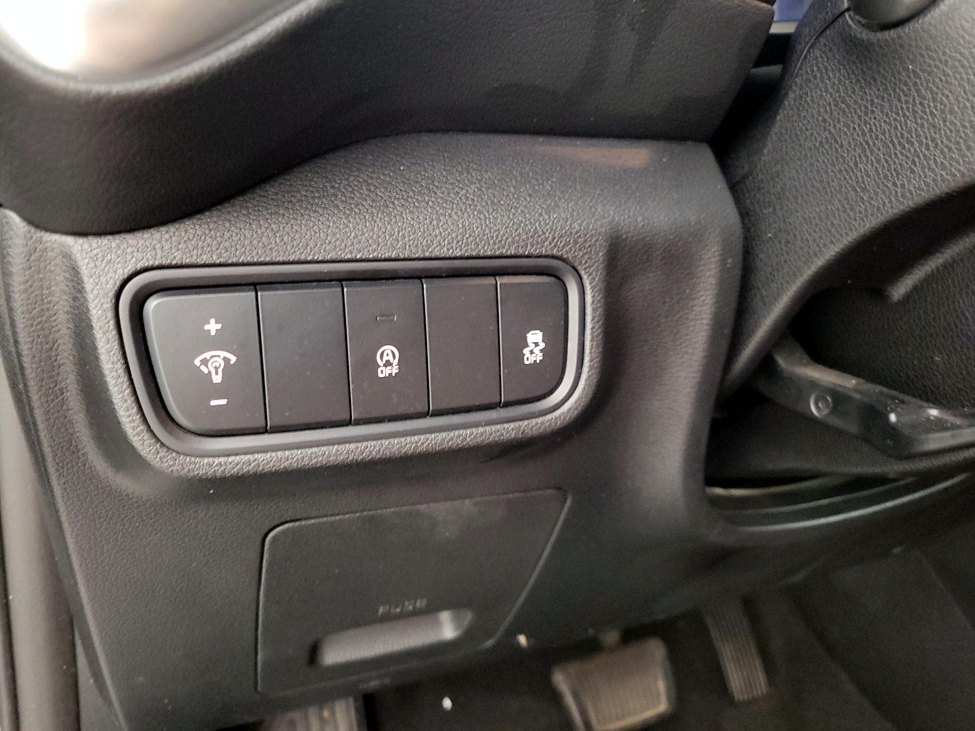 Thumbnail: 2021 Kia Soul - 13