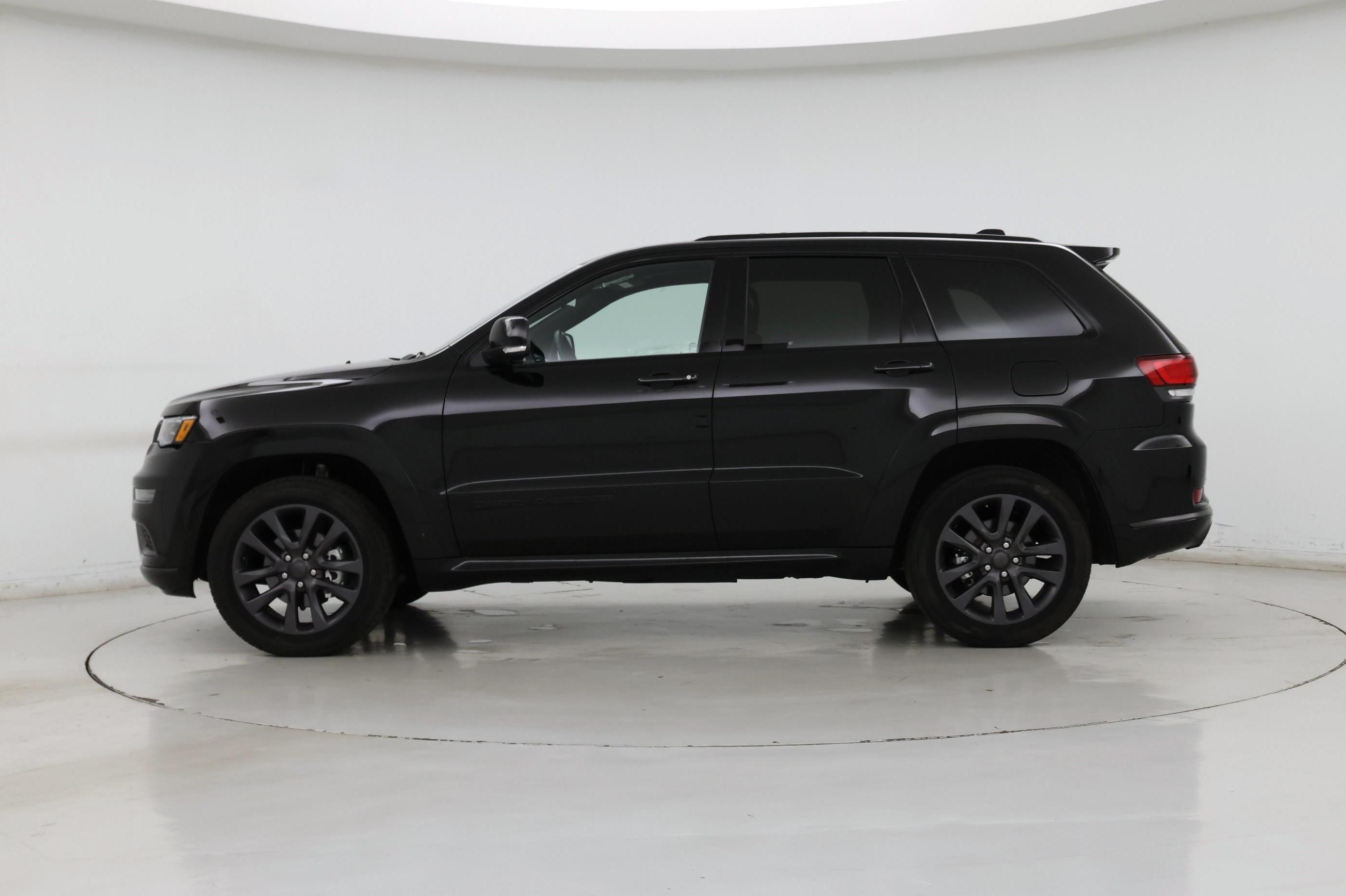 Thumbnail: 2019 Jeep Grand Cherokee - 3