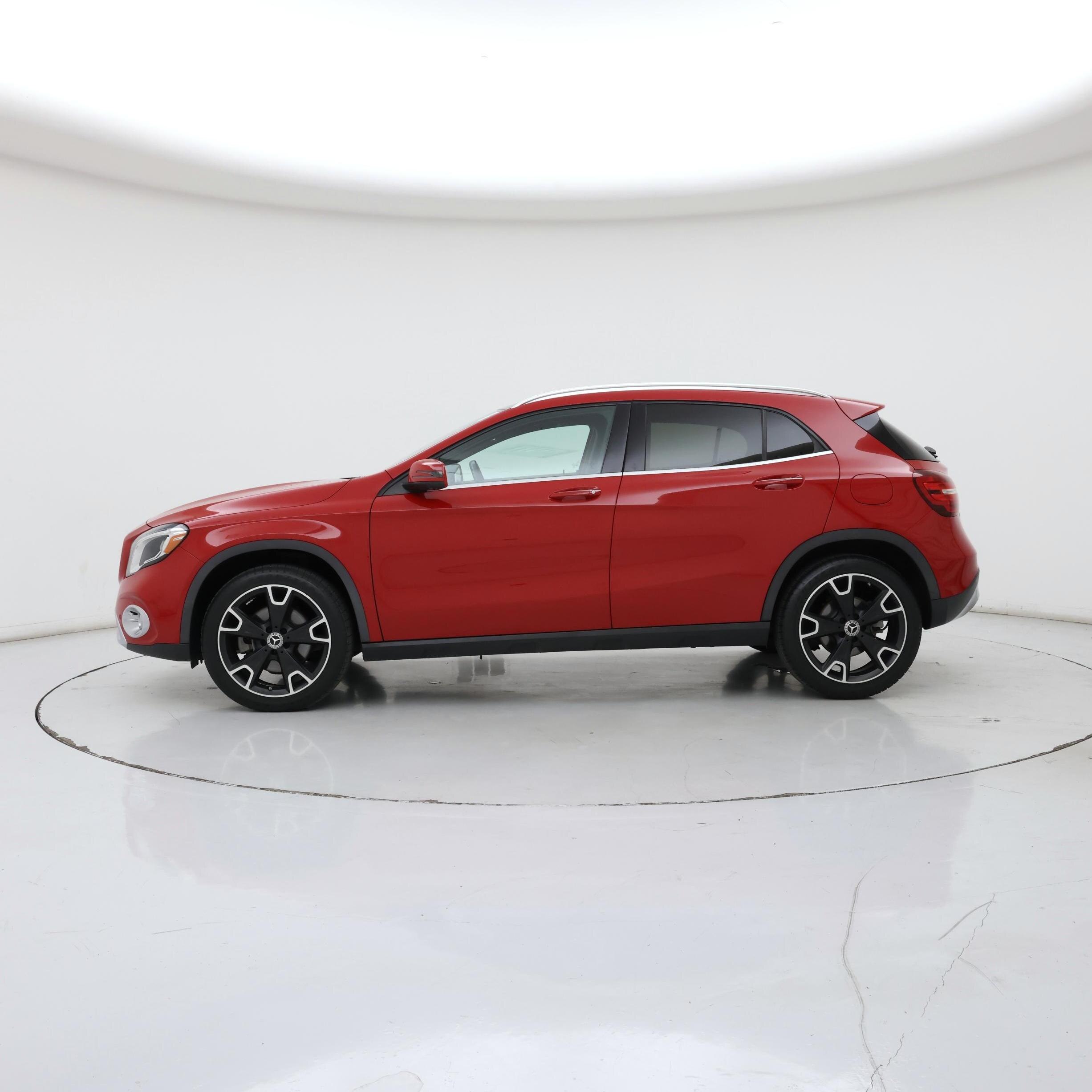 Thumbnail: 2020 Mercedes-Benz GLA - 3