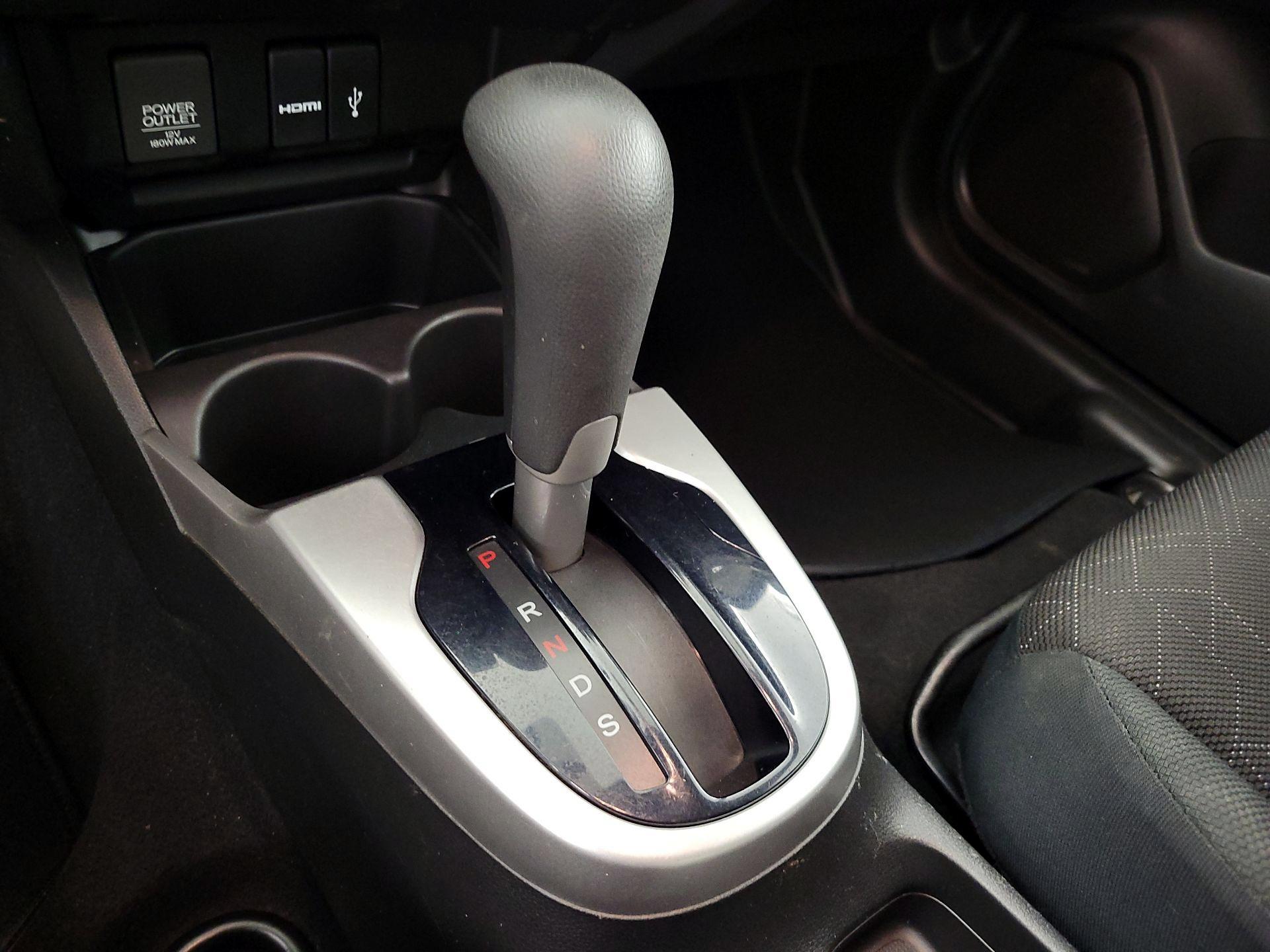 Thumbnail: 2016 Honda Fit - 17