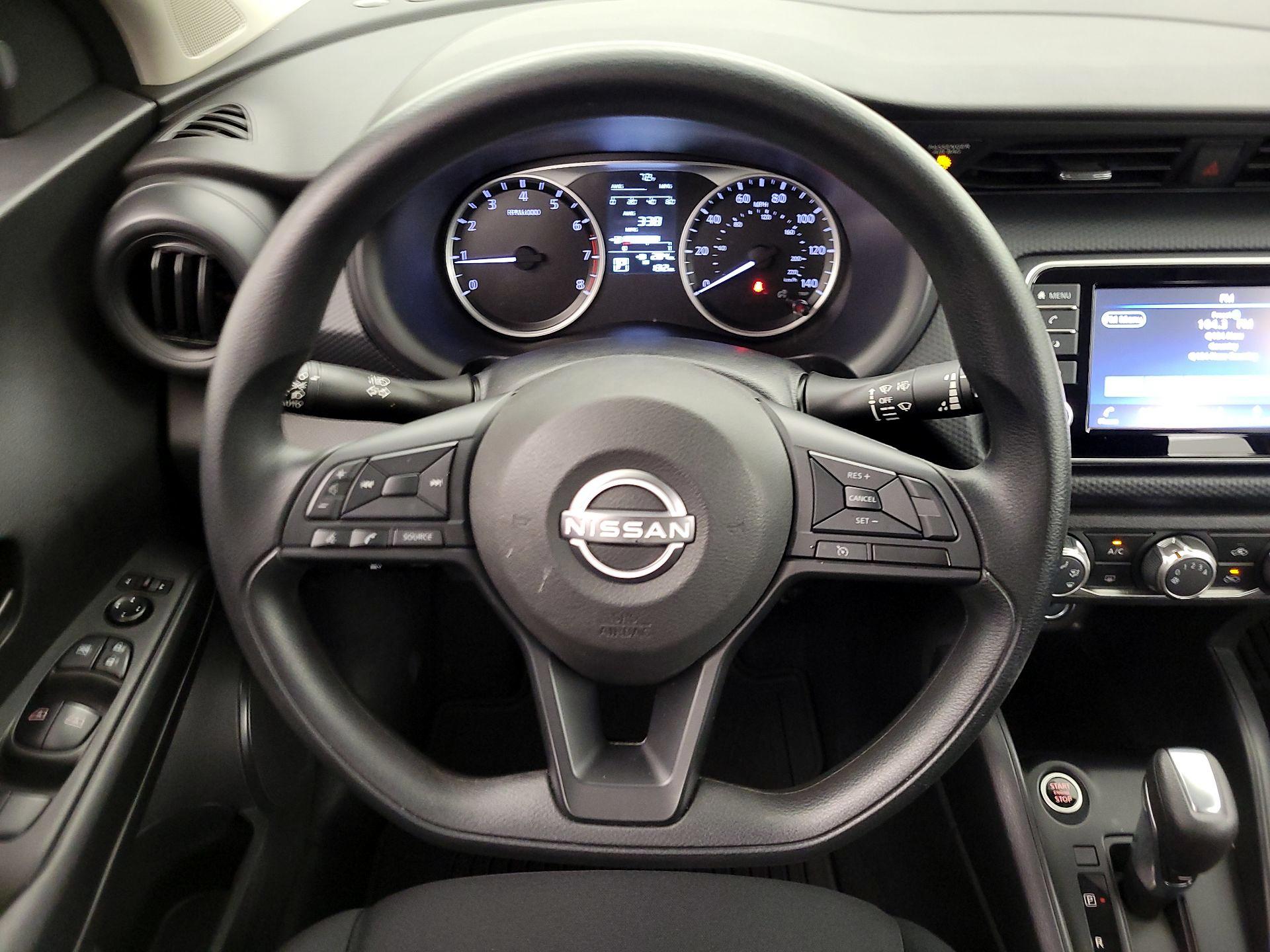 Thumbnail: 2023 Nissan Kicks - 10