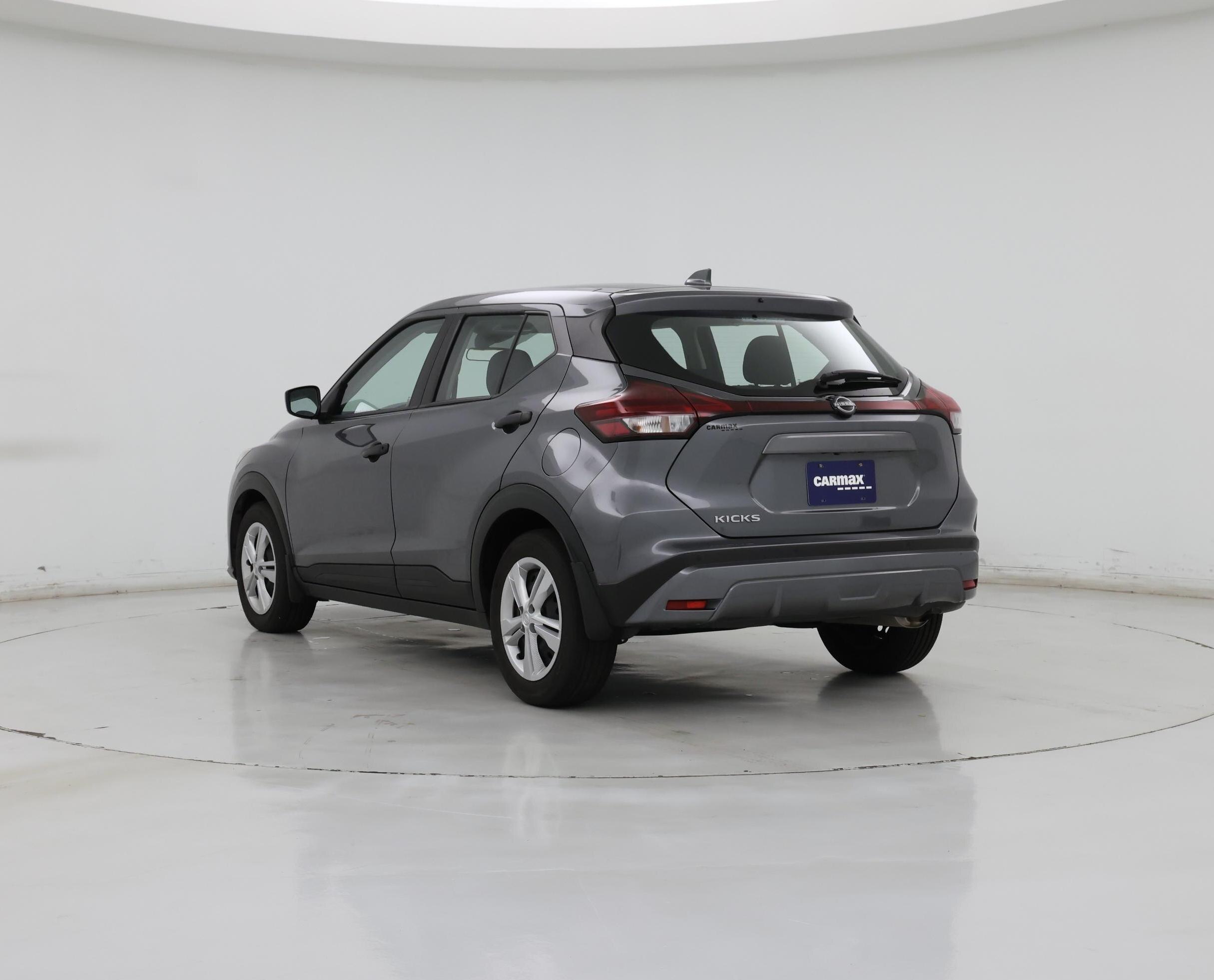 Thumbnail: 2023 Nissan Kicks - 2