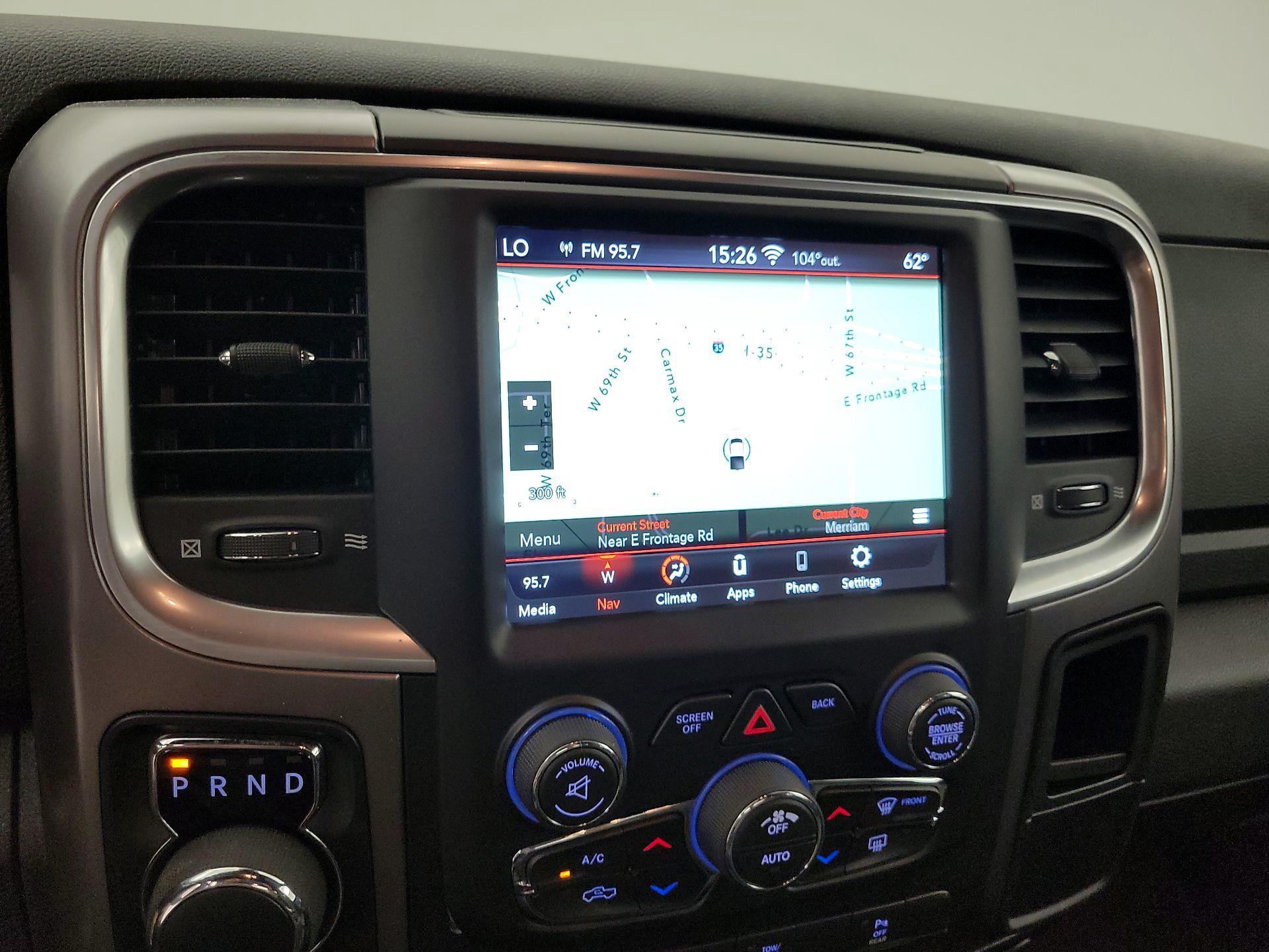 Thumbnail: 2021 RAM 1500 Classic - 14