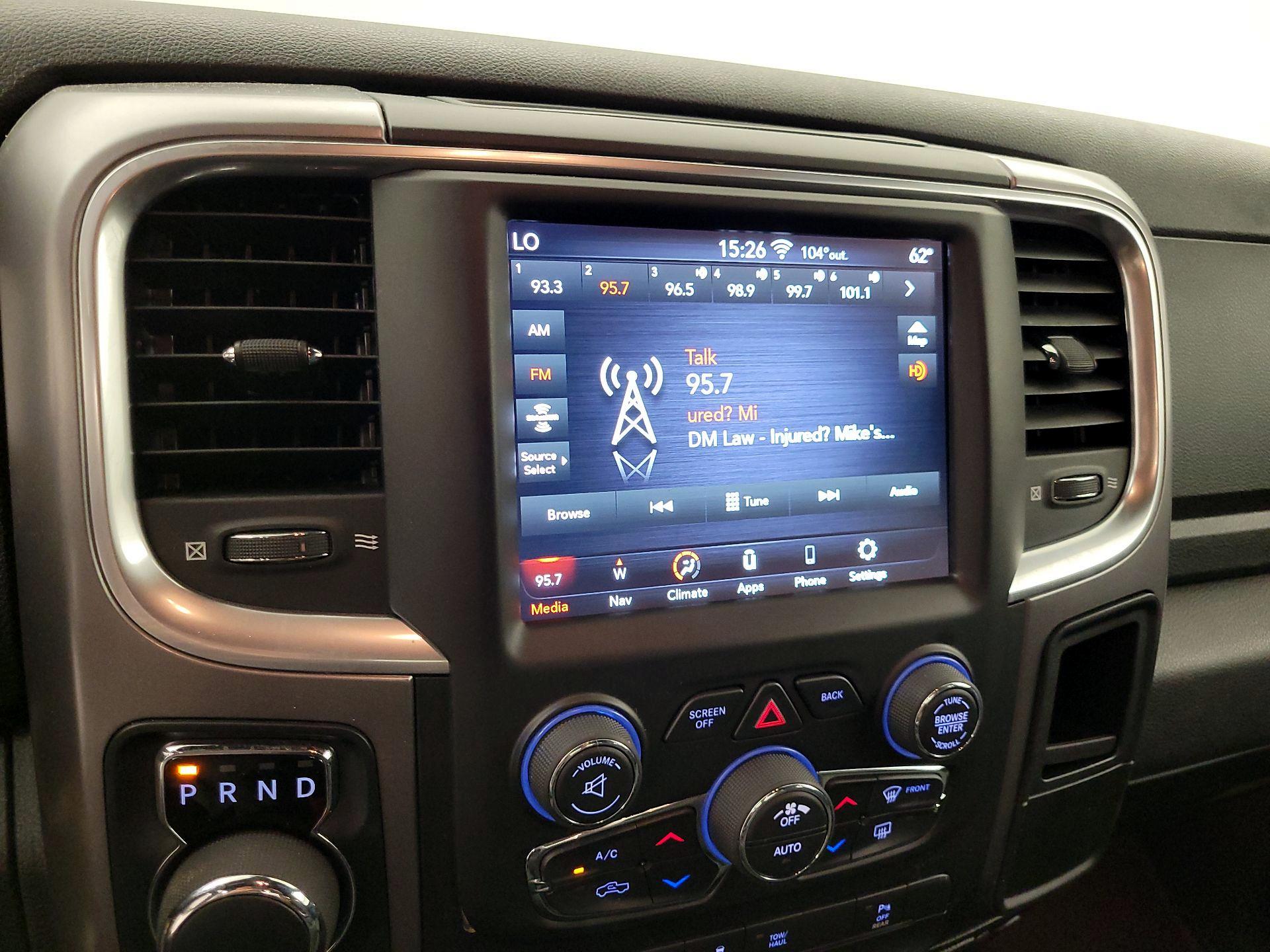 Thumbnail: 2021 RAM 1500 Classic - 16