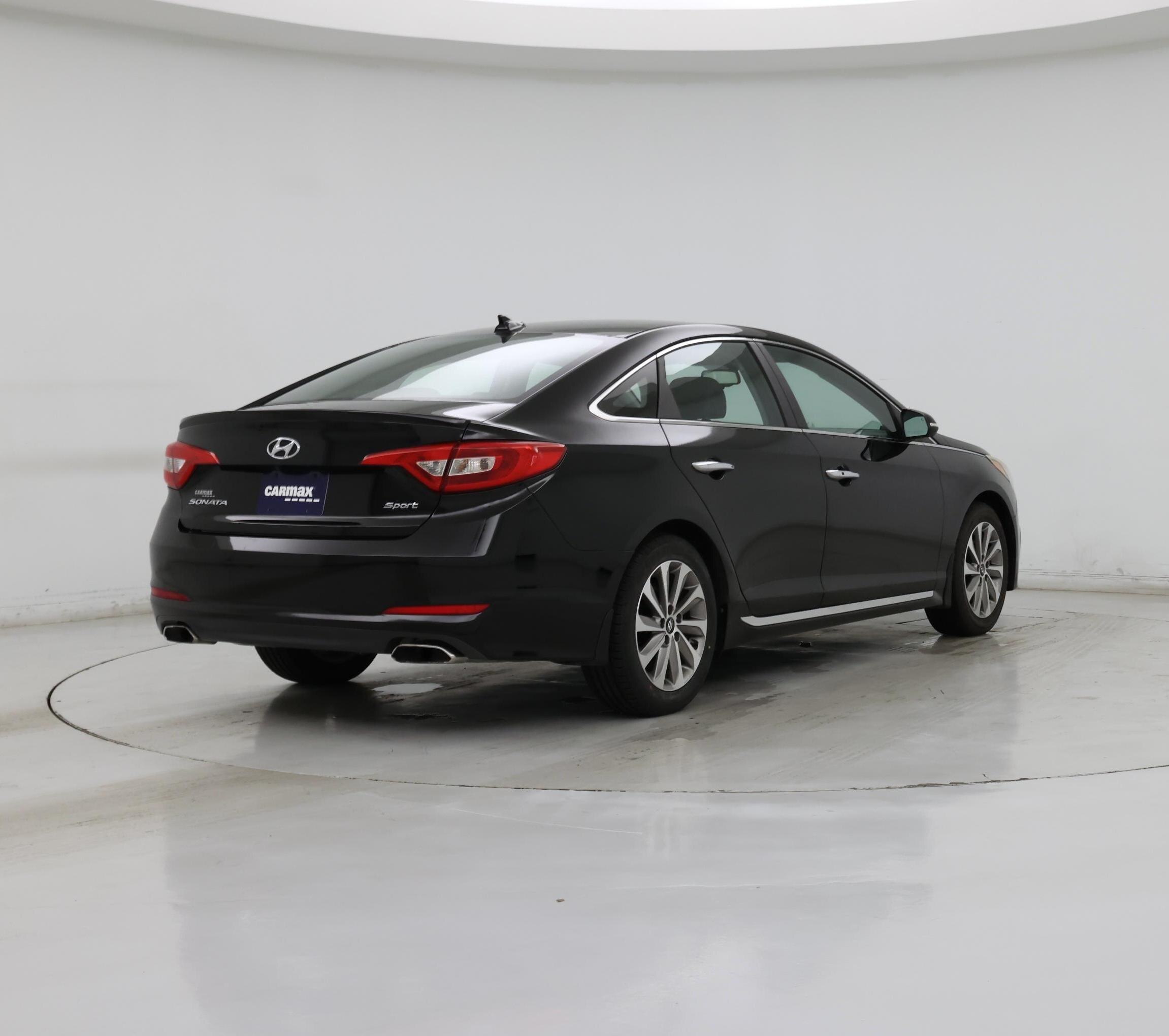 Thumbnail: 2016 Hyundai Sonata - 8