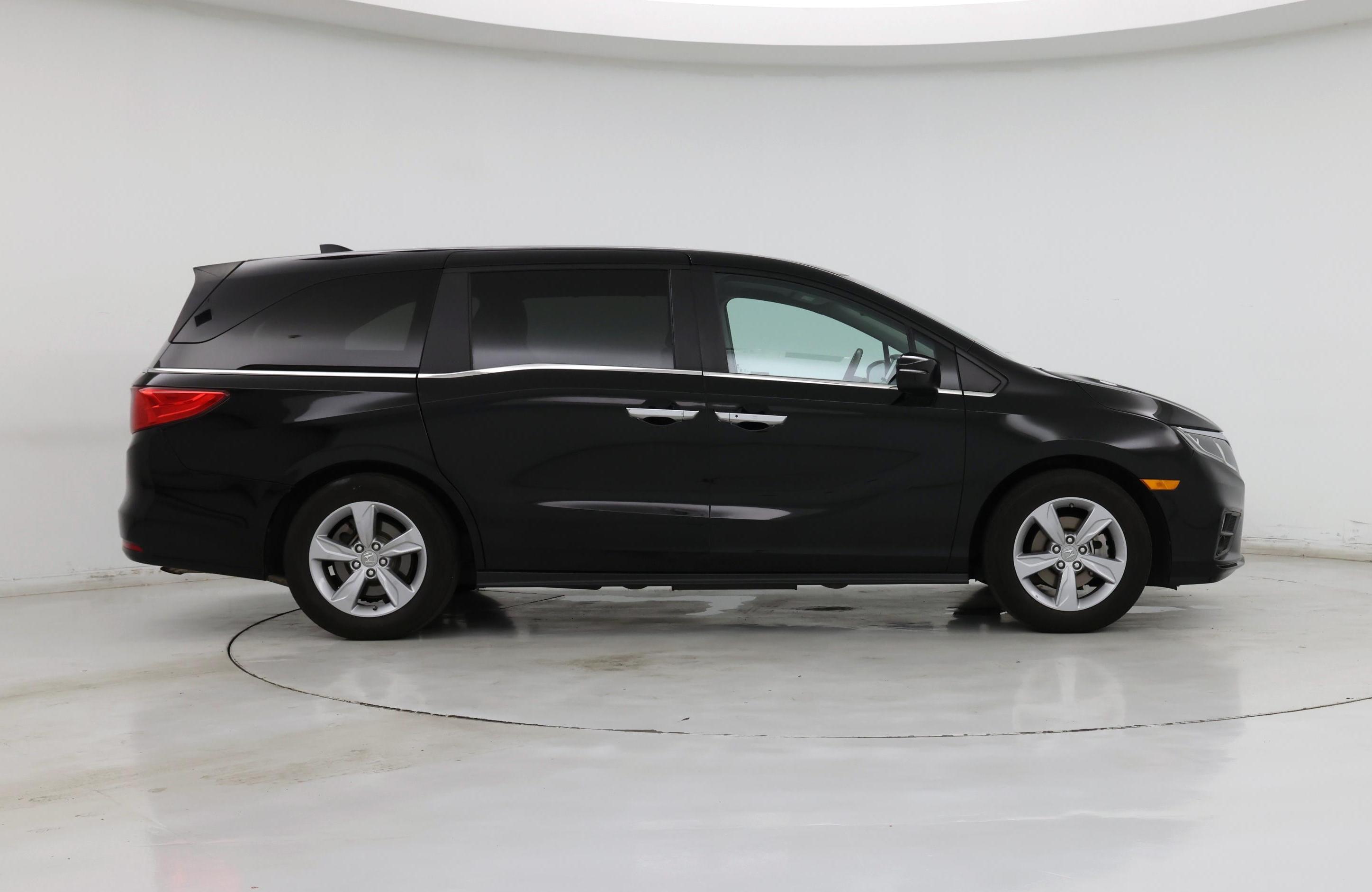 Thumbnail: 2019 Honda Odyssey - 7