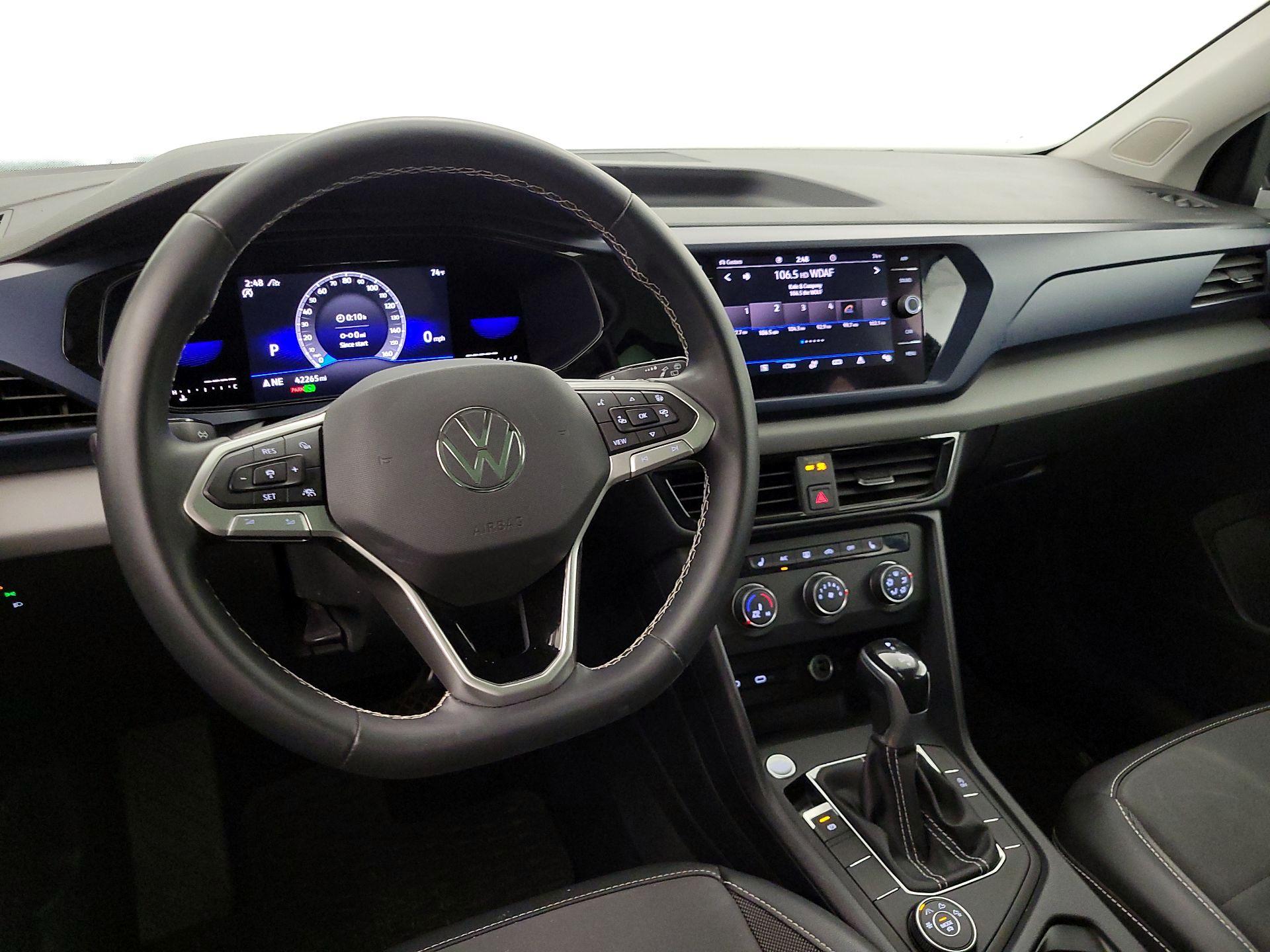 Thumbnail: 2022 Volkswagen Taos - 9