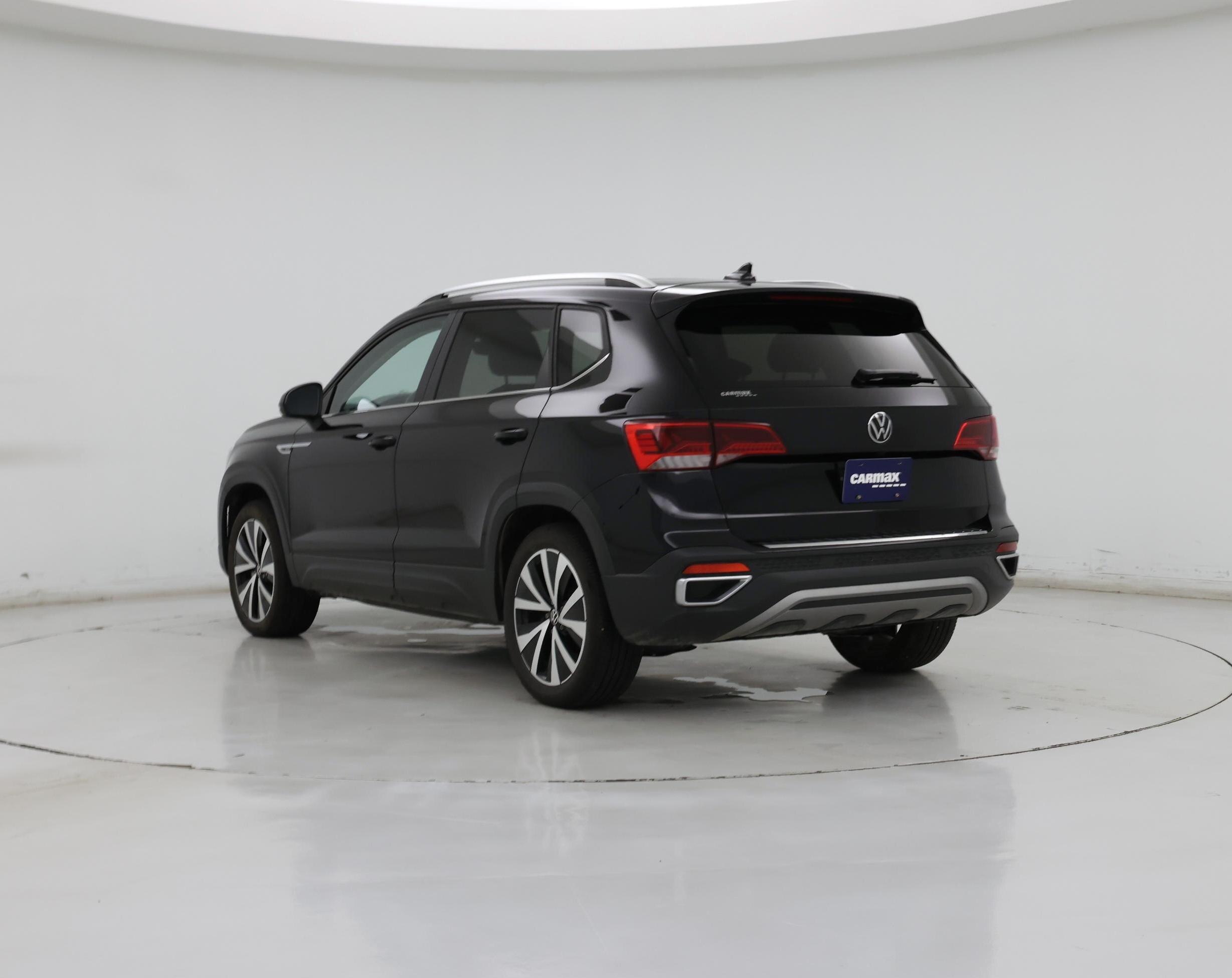 Thumbnail: 2022 Volkswagen Taos - 2