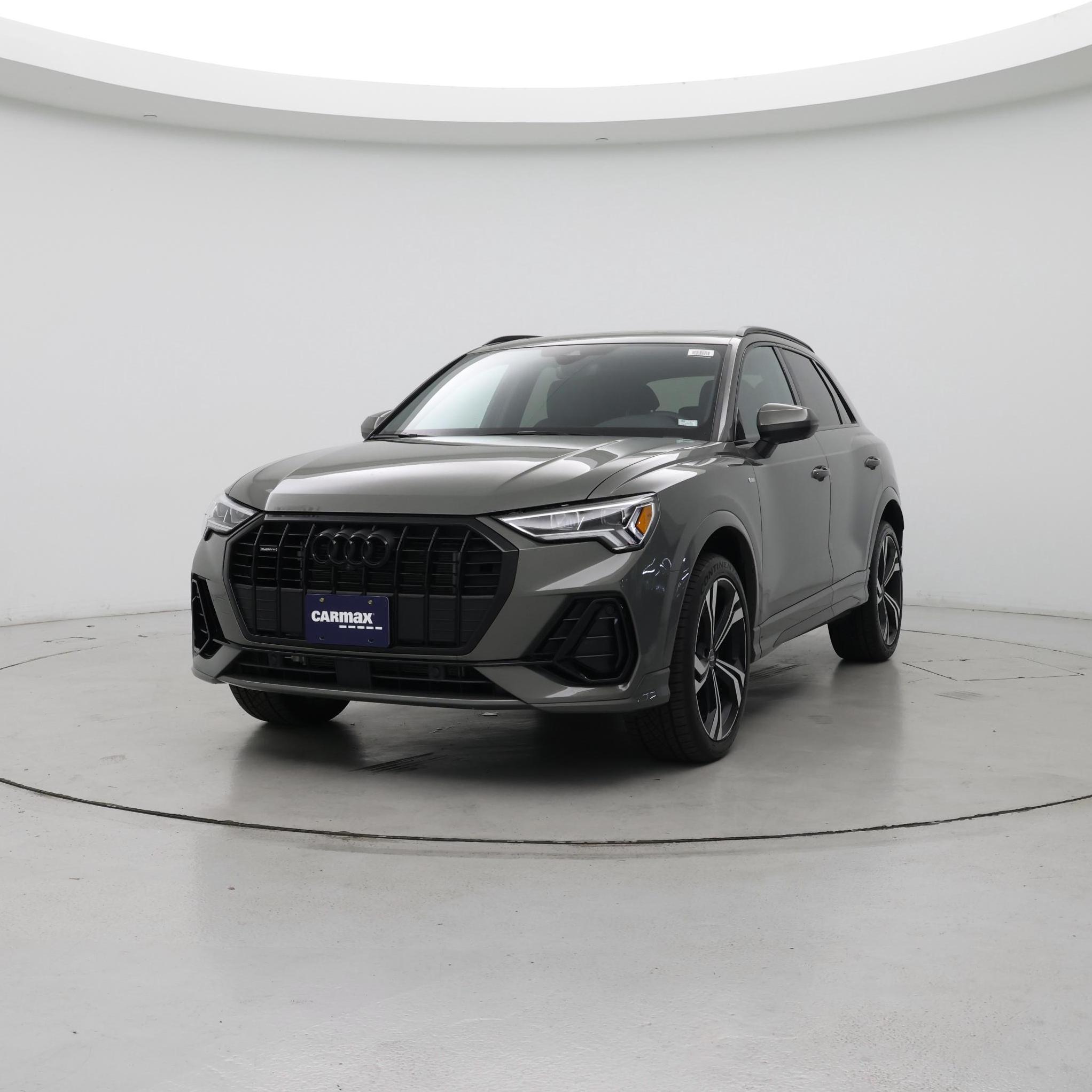 Thumbnail: 2023 Audi Q3 - 4