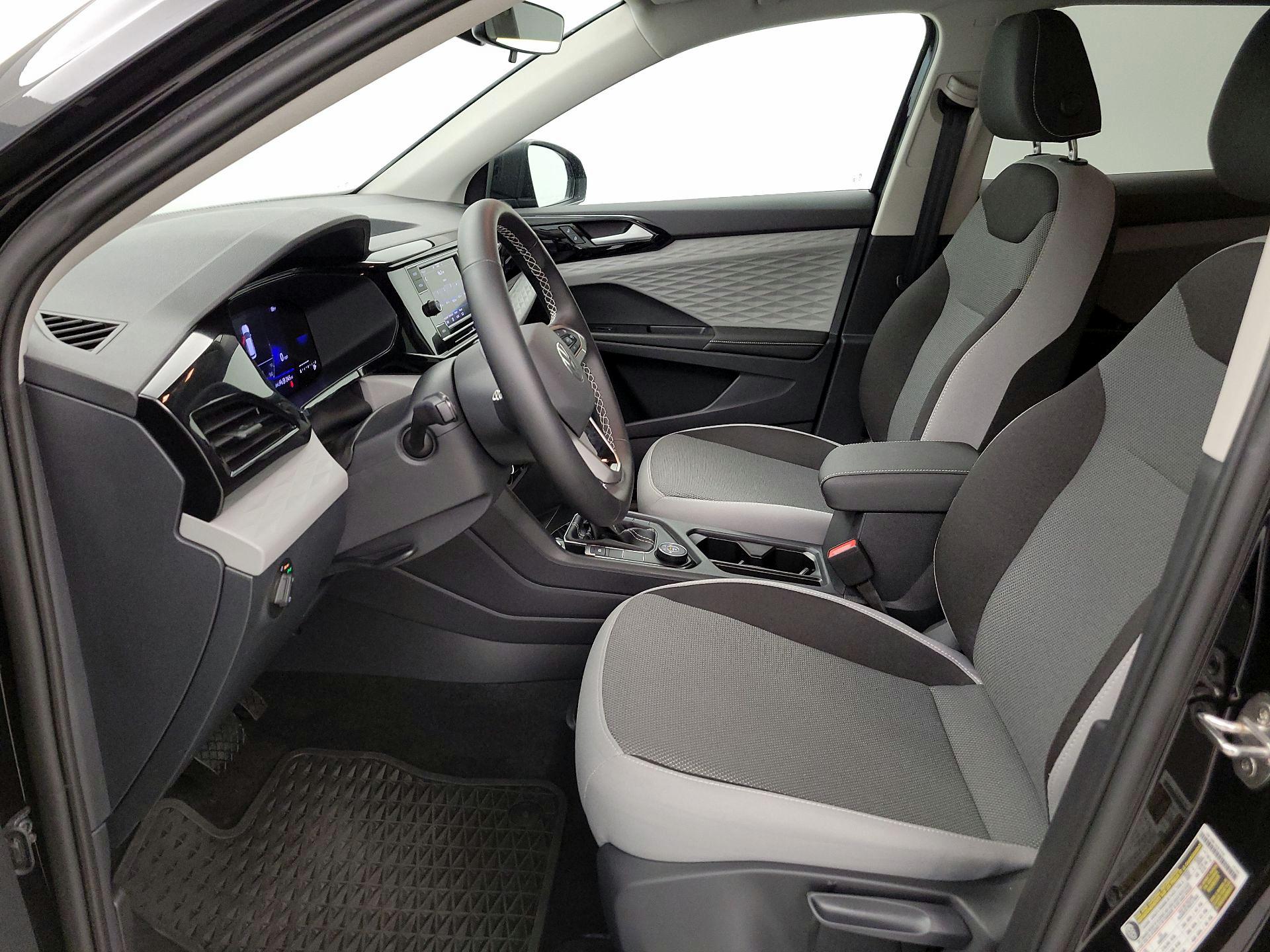 Thumbnail: 2024 Volkswagen Taos - 11