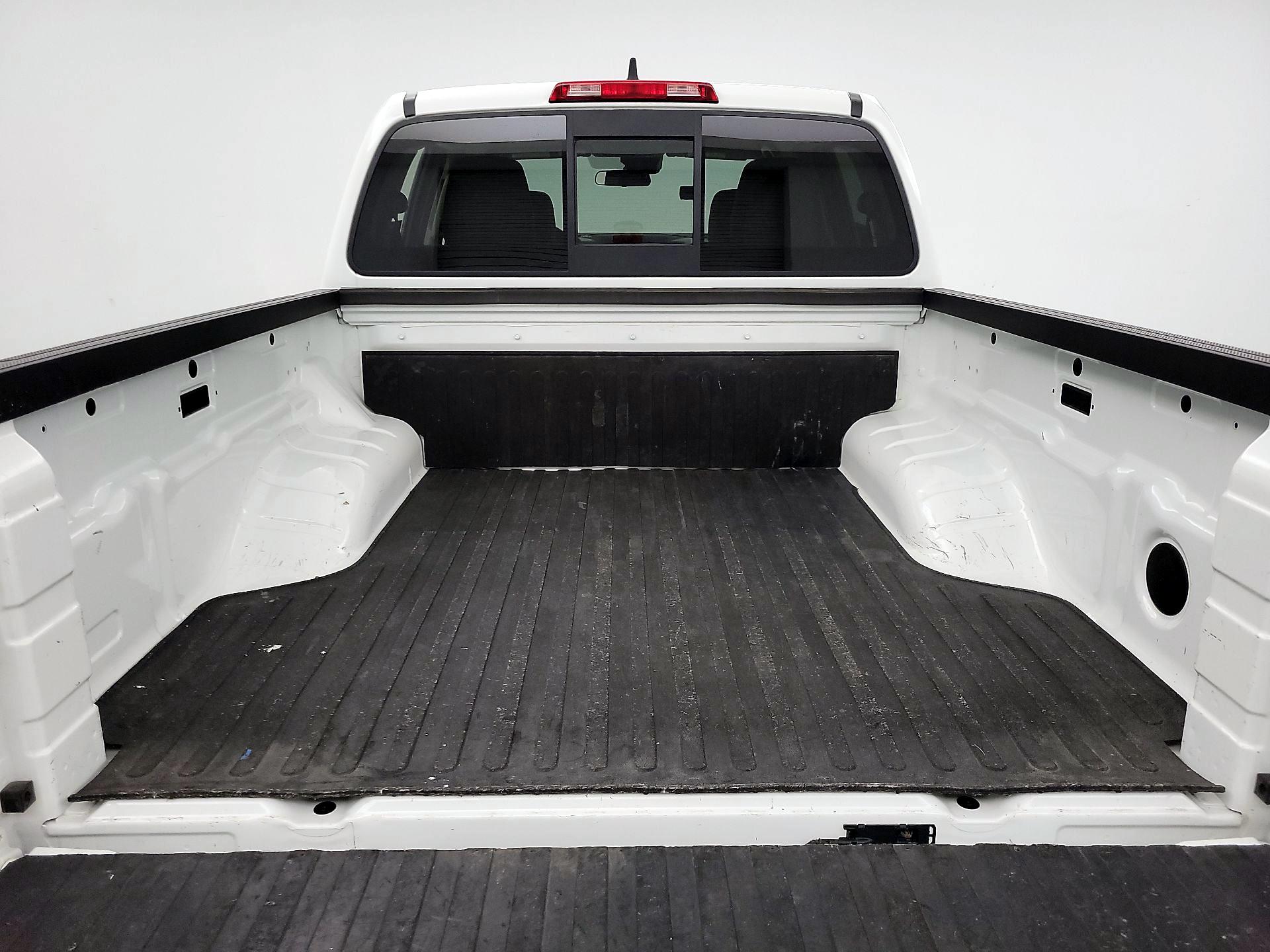 Thumbnail: 2022 Nissan Frontier - 20